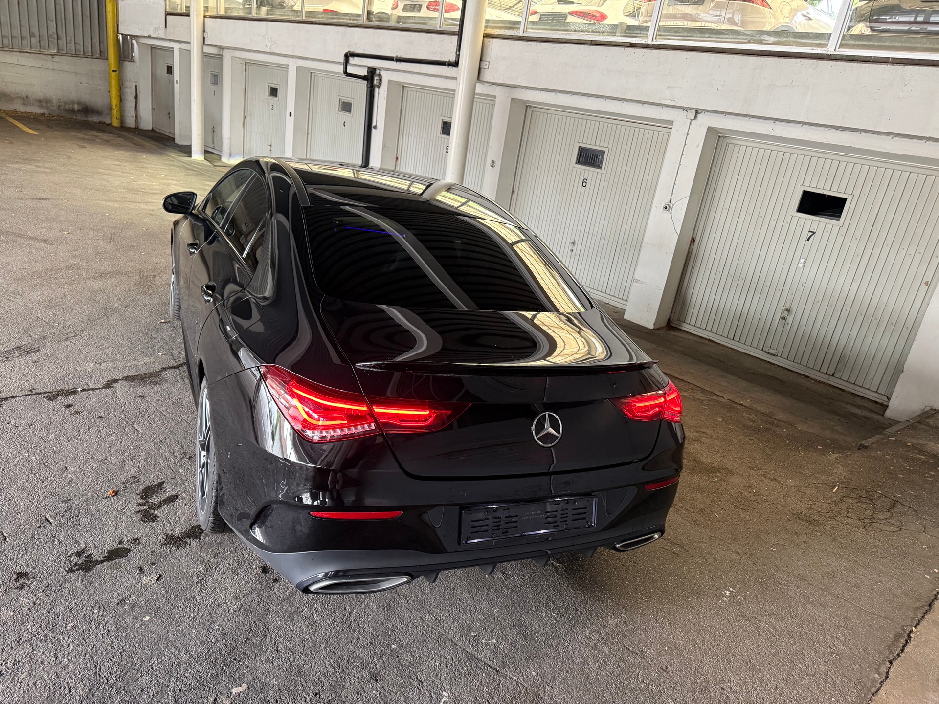 MERCEDES-BENZ CLA 200 AMG Line 7G-DCT-image-8