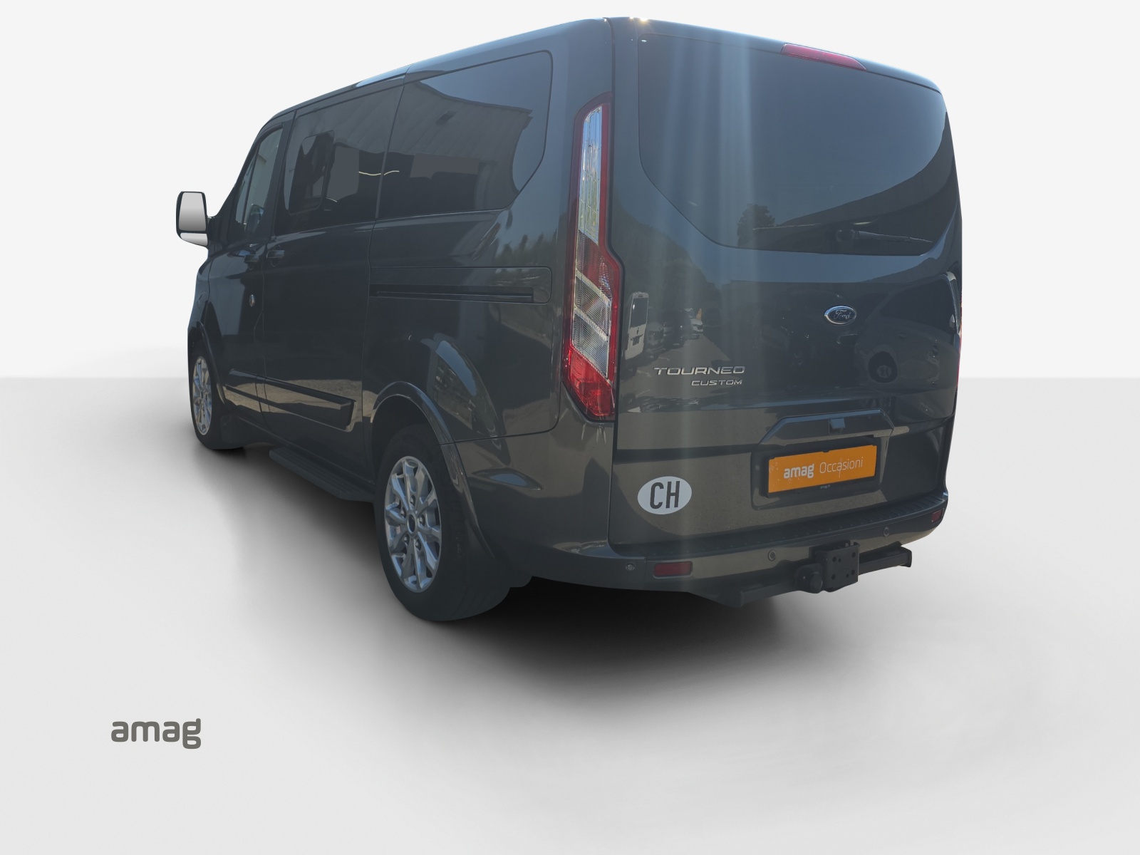 FORD Tourneo Custom 320 L1H1 Titanium A-showroom-element-2