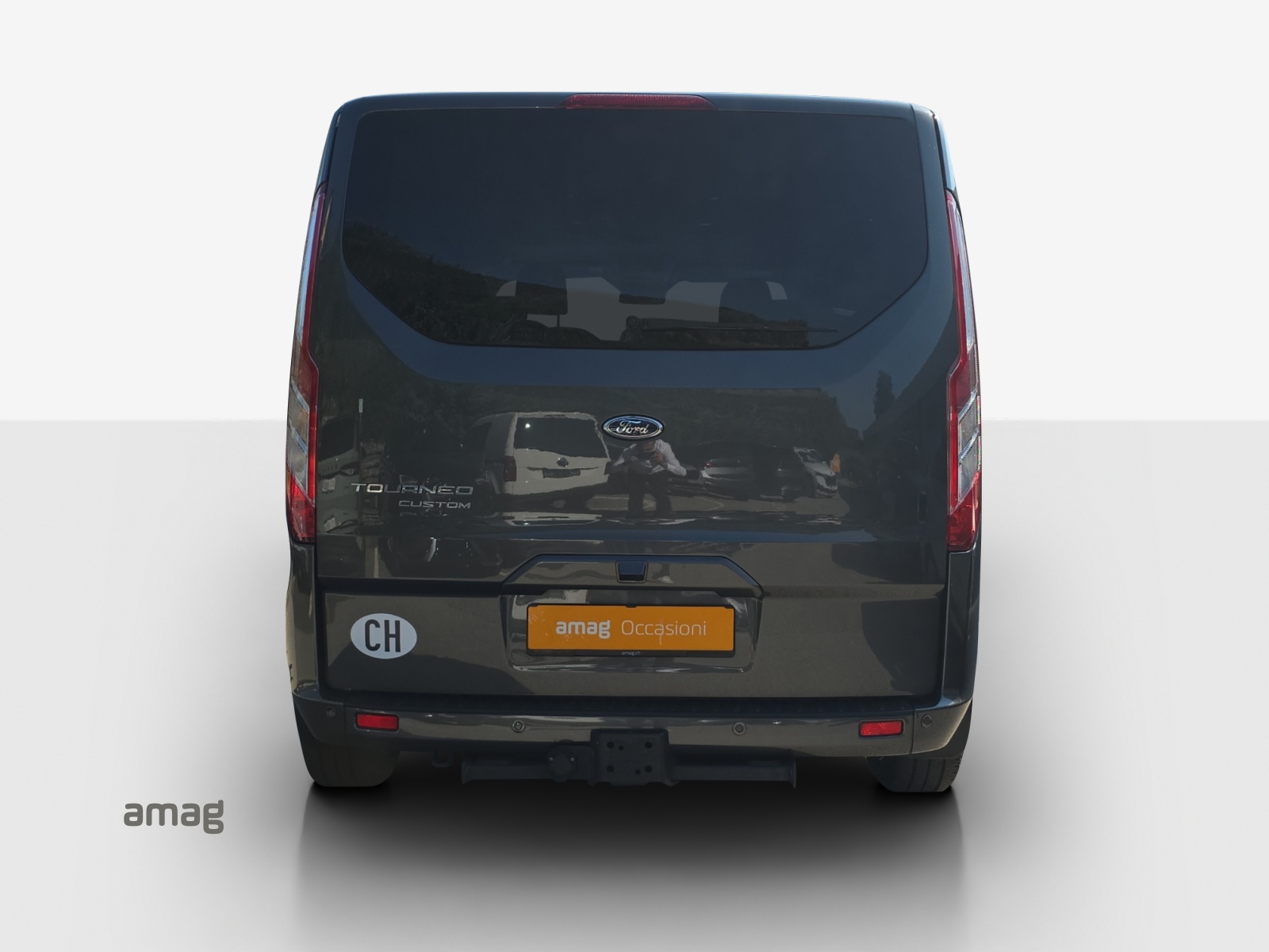 FORD Tourneo Custom 320 L1H1 Titanium A-showroom-element-3
