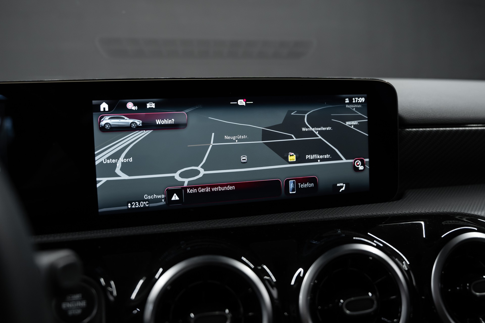 MERCEDES-BENZ A 200 d 8G-DCT-image-14