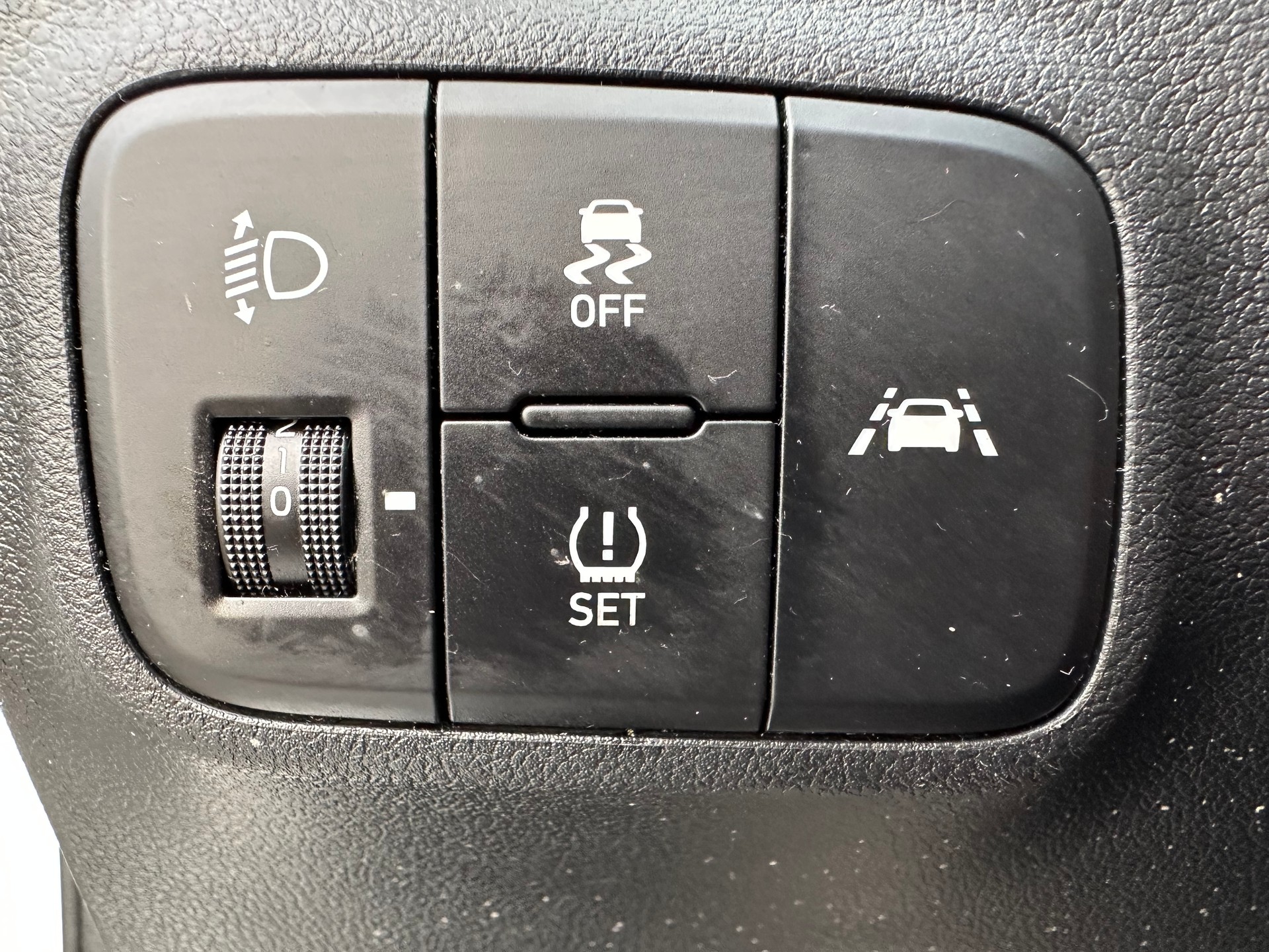 HYUNDAI i10 1.0 T-GDI N Line-image-25