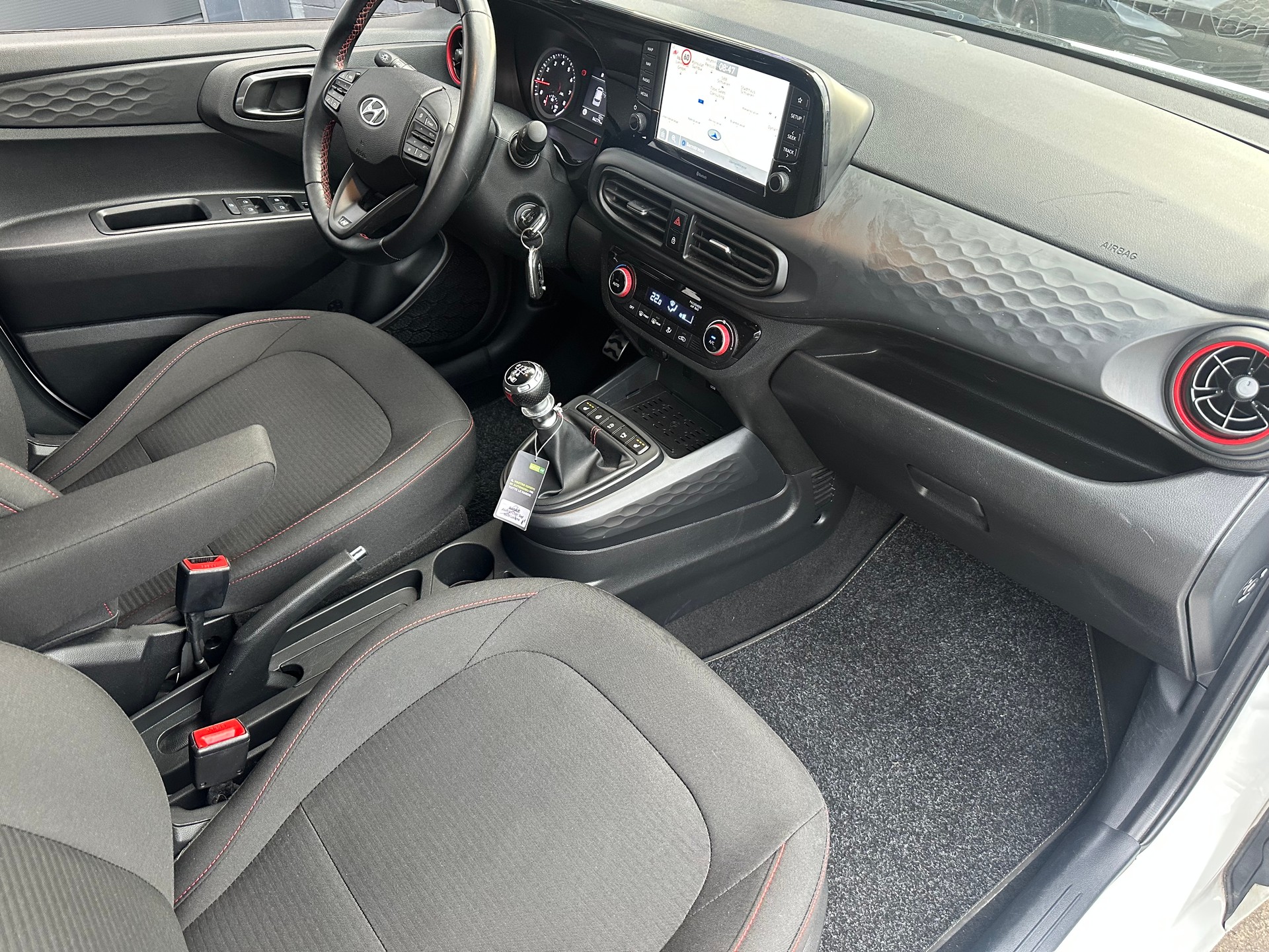 HYUNDAI i10 1.0 T-GDI N Line-image-16