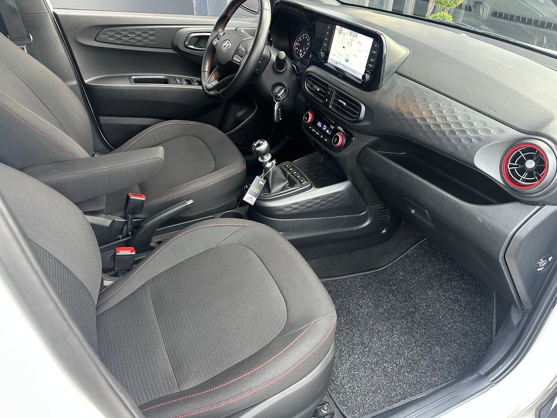 HYUNDAI i10 1.0 T-GDI N Line-image-17