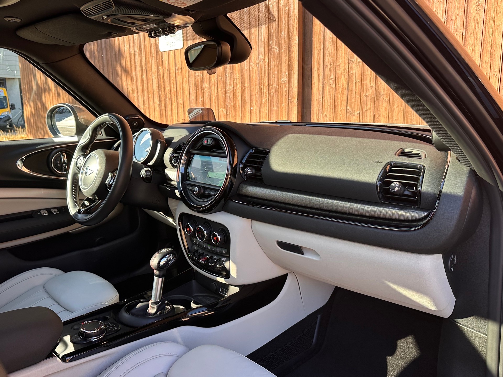 MINI Clubman Cooper S ALL4 Steptronic-image-14