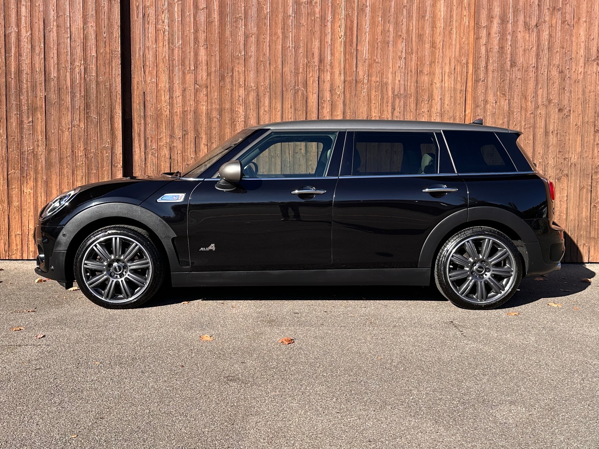 MINI Clubman Cooper S ALL4 Steptronic-image-4