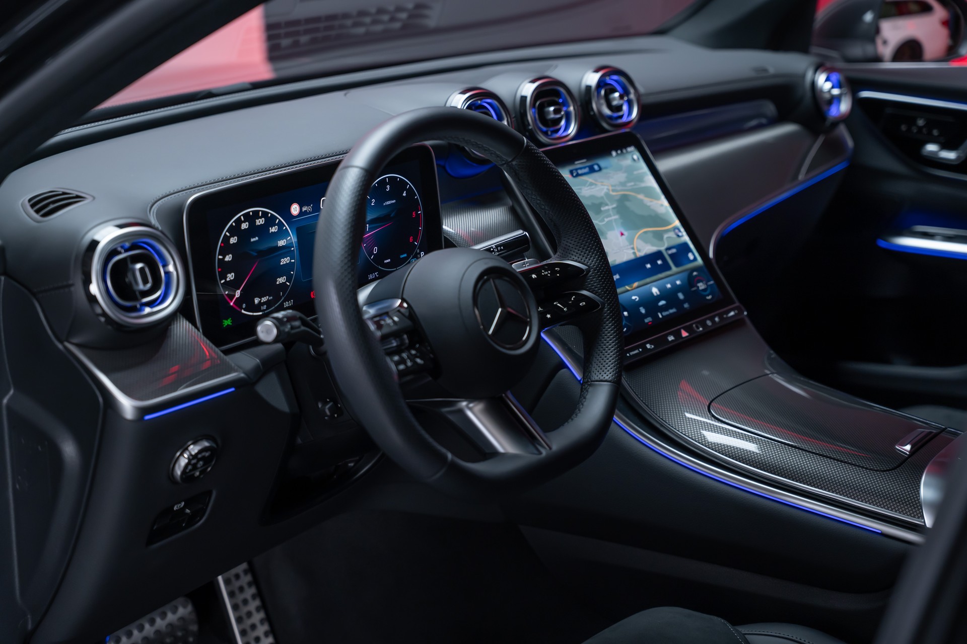 MERCEDES-BENZ GLC 300 d AMG Line 4matic Coupé / 360°Kamera / el.Sitze / el.Heckklappe-image-13