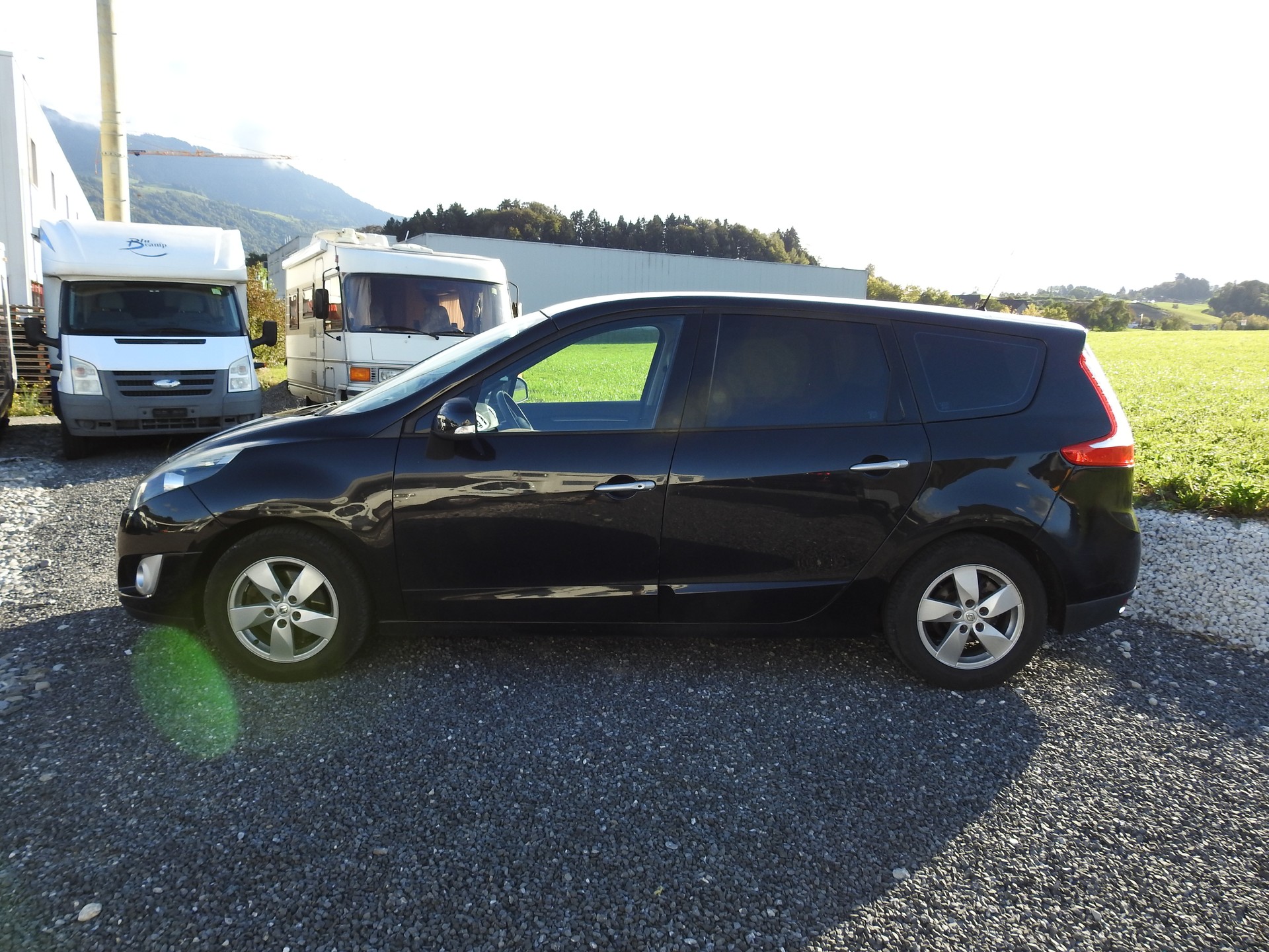 RENAULT Grand Scénic 2.0 16V Expression X-Tronic CVT-image-1