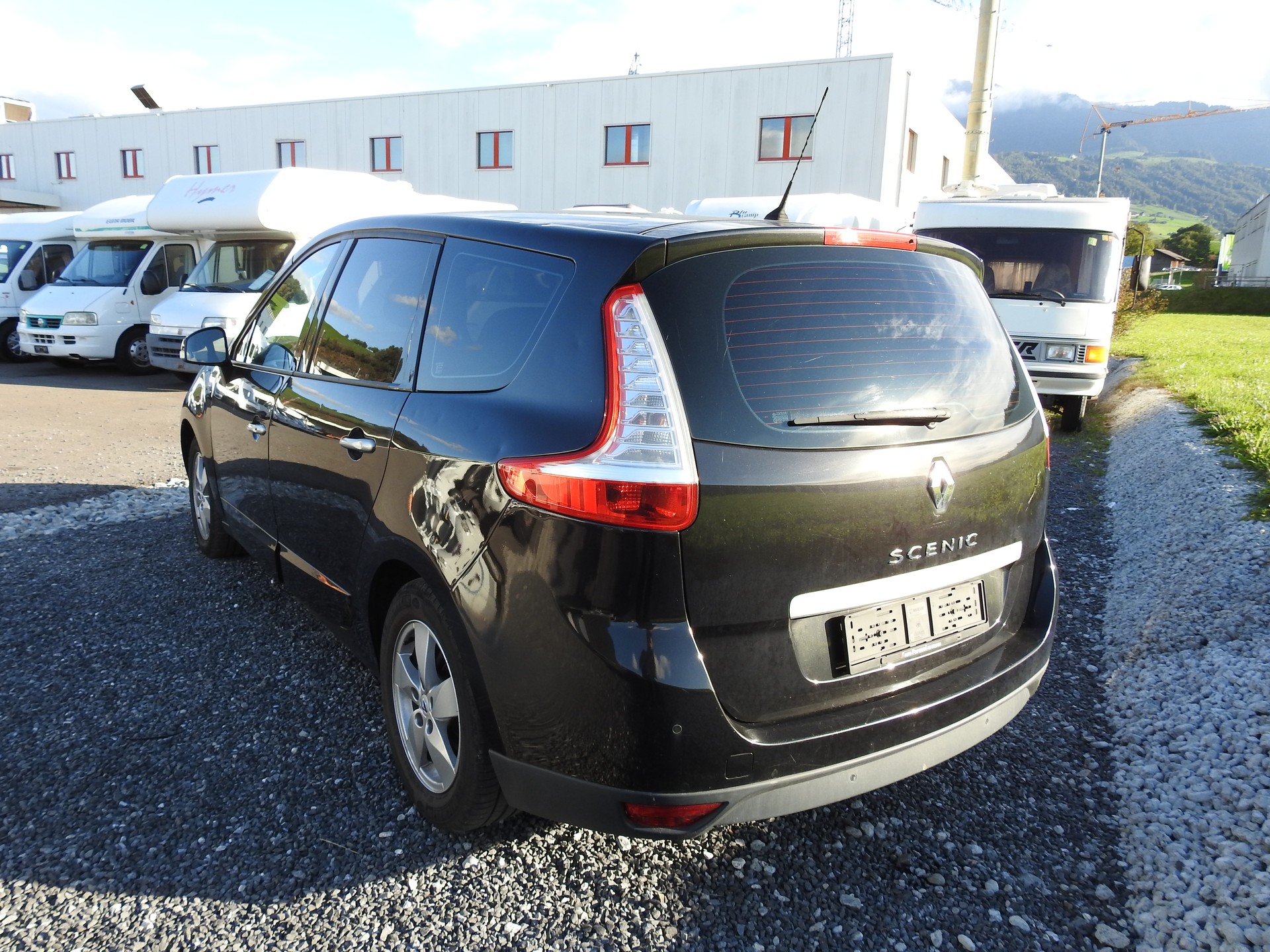 RENAULT Grand Scénic 2.0 16V Expression X-Tronic CVT-image-2