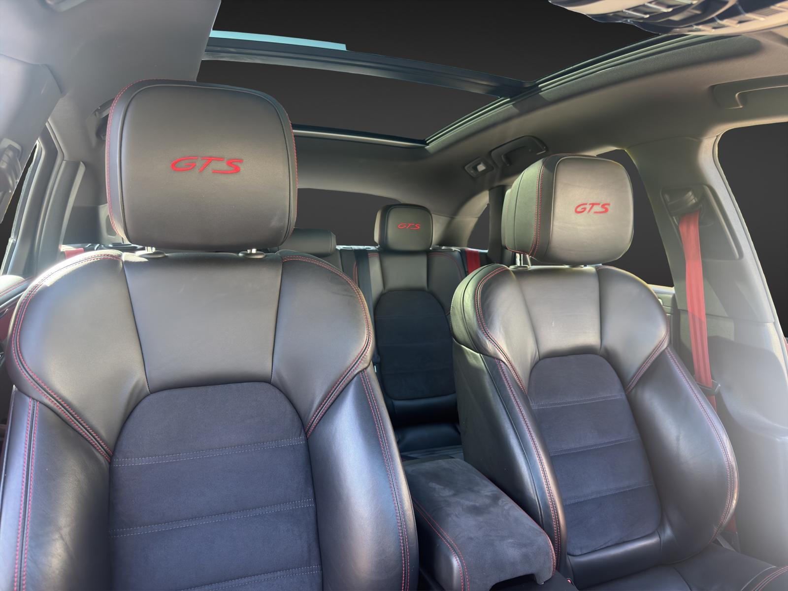 PORSCHE Macan GTS PDK-image-13