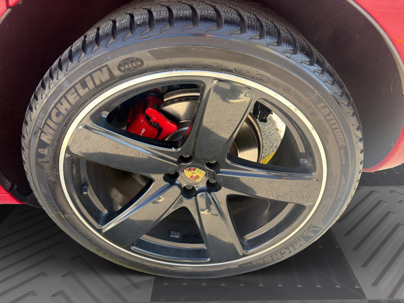 PORSCHE Macan GTS PDK-image-18