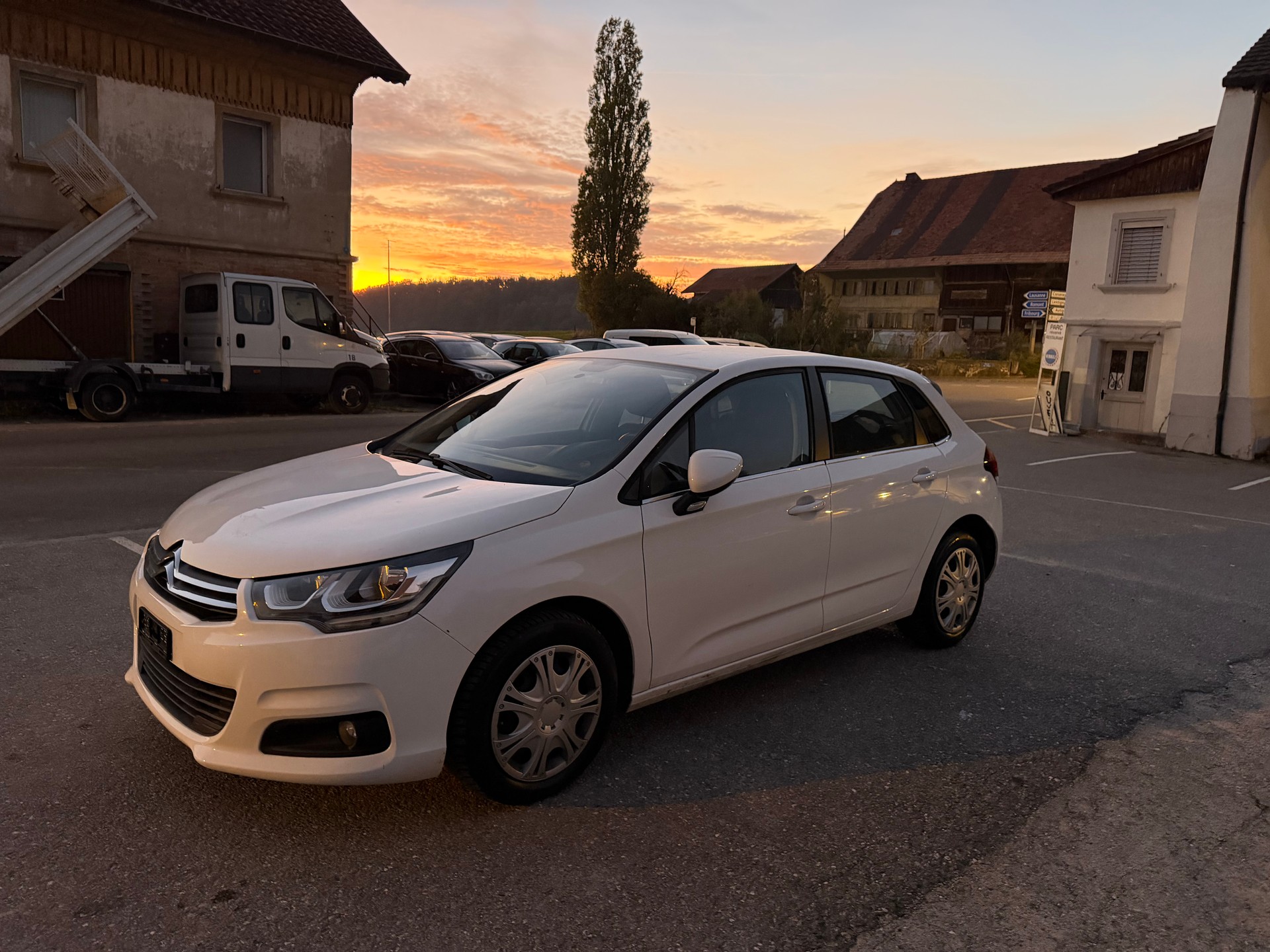 CITROEN C4 1.2 Pure Tech Feel-image-3