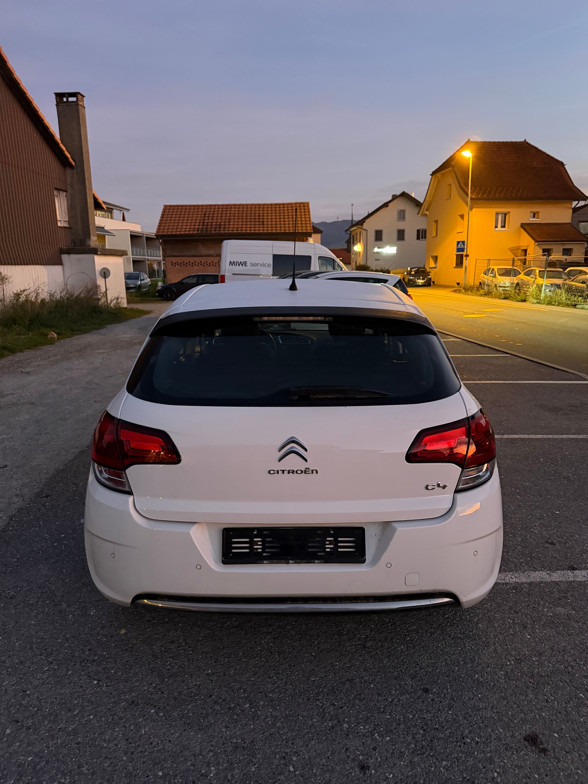 CITROEN C4 1.2 Pure Tech Feel-image-4