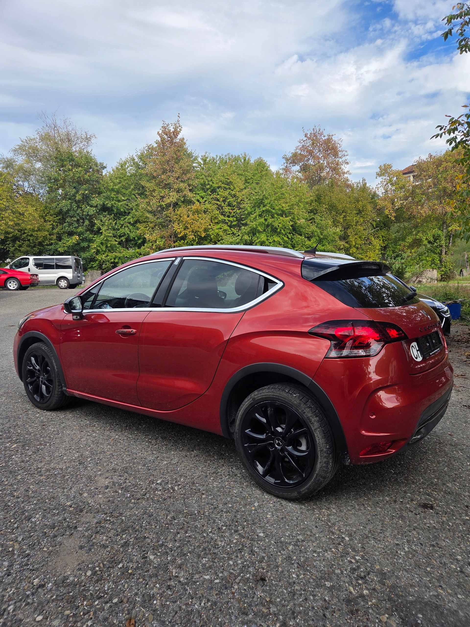 DS AUTOMOBILES DS 4 Crossback 2.0 BlueHDi Sport Chic Automatic-image-3