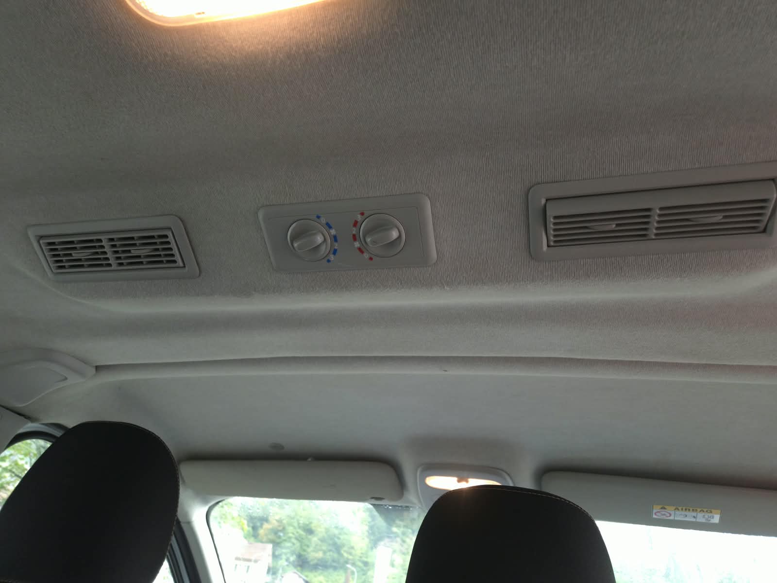 RENAULT Trafic ENERGY dCi 145 Grand Passenger Expression-image-5
