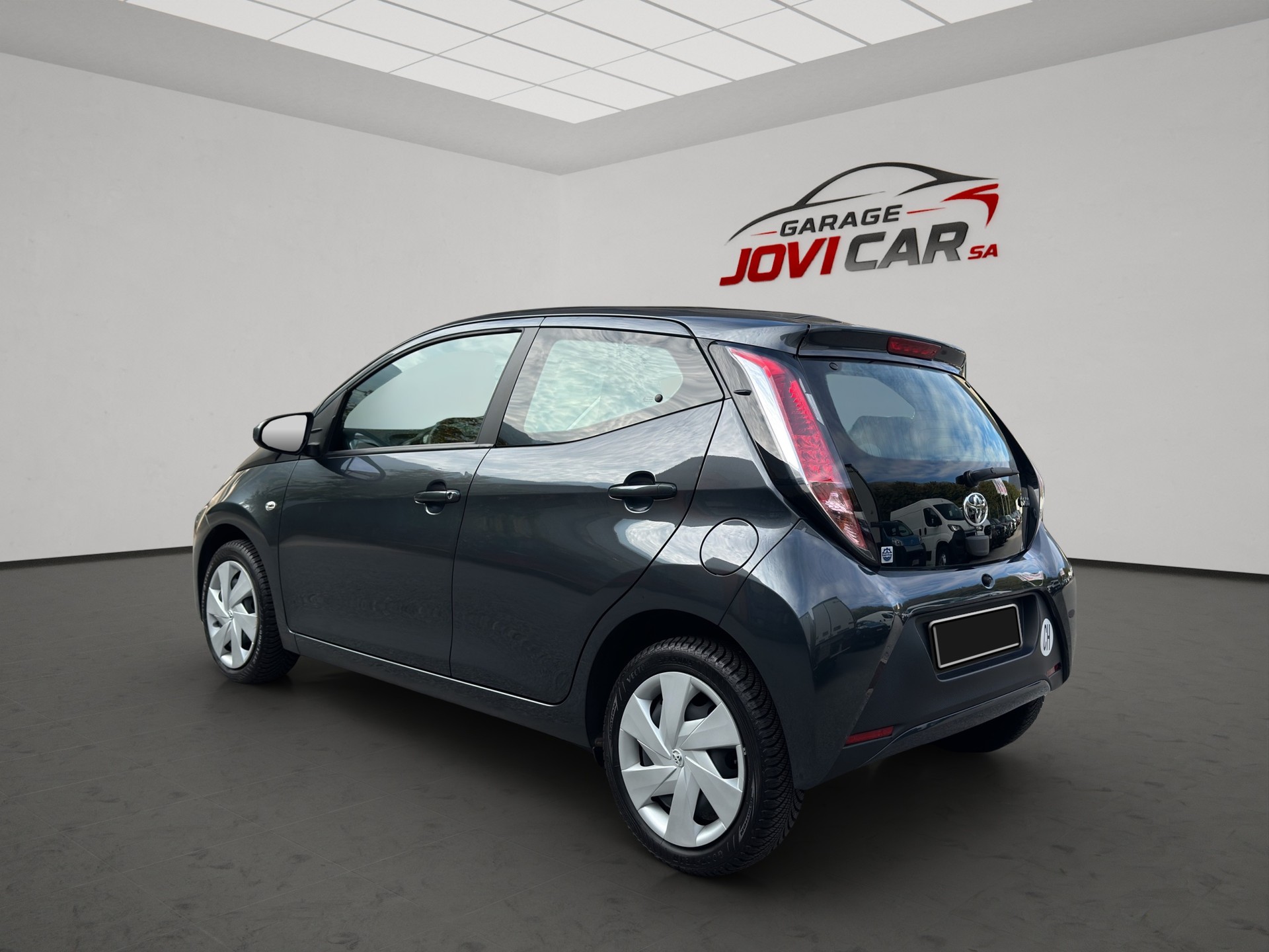 TOYOTA Aygo 1.0 VVT-i x-play MultiMode-image-2