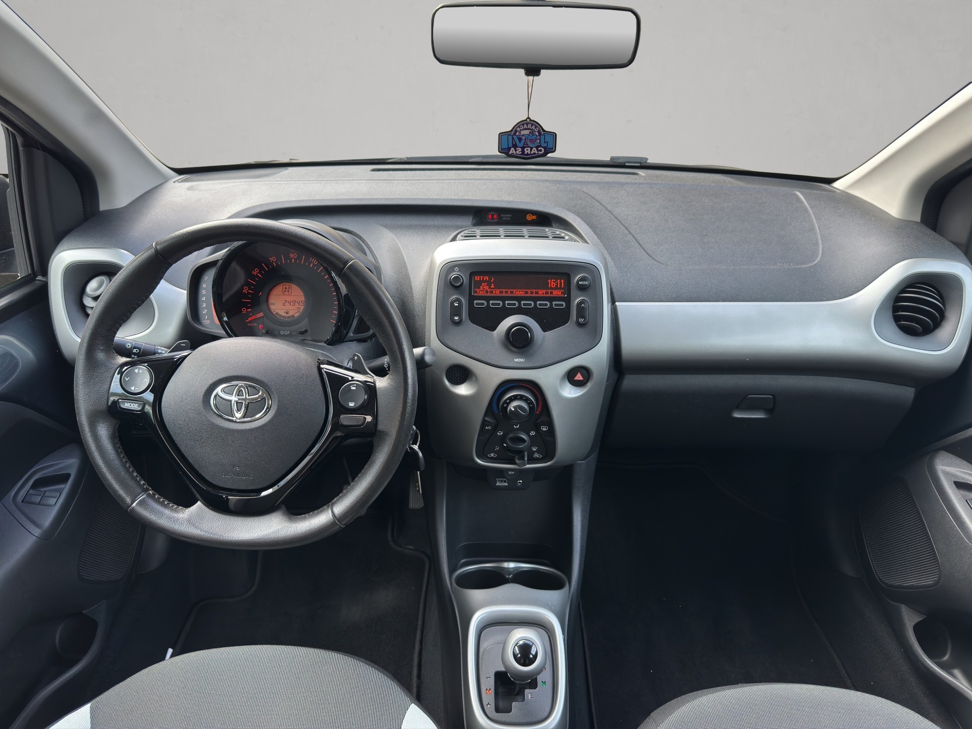 TOYOTA Aygo 1.0 VVT-i x-play MultiMode-image-7
