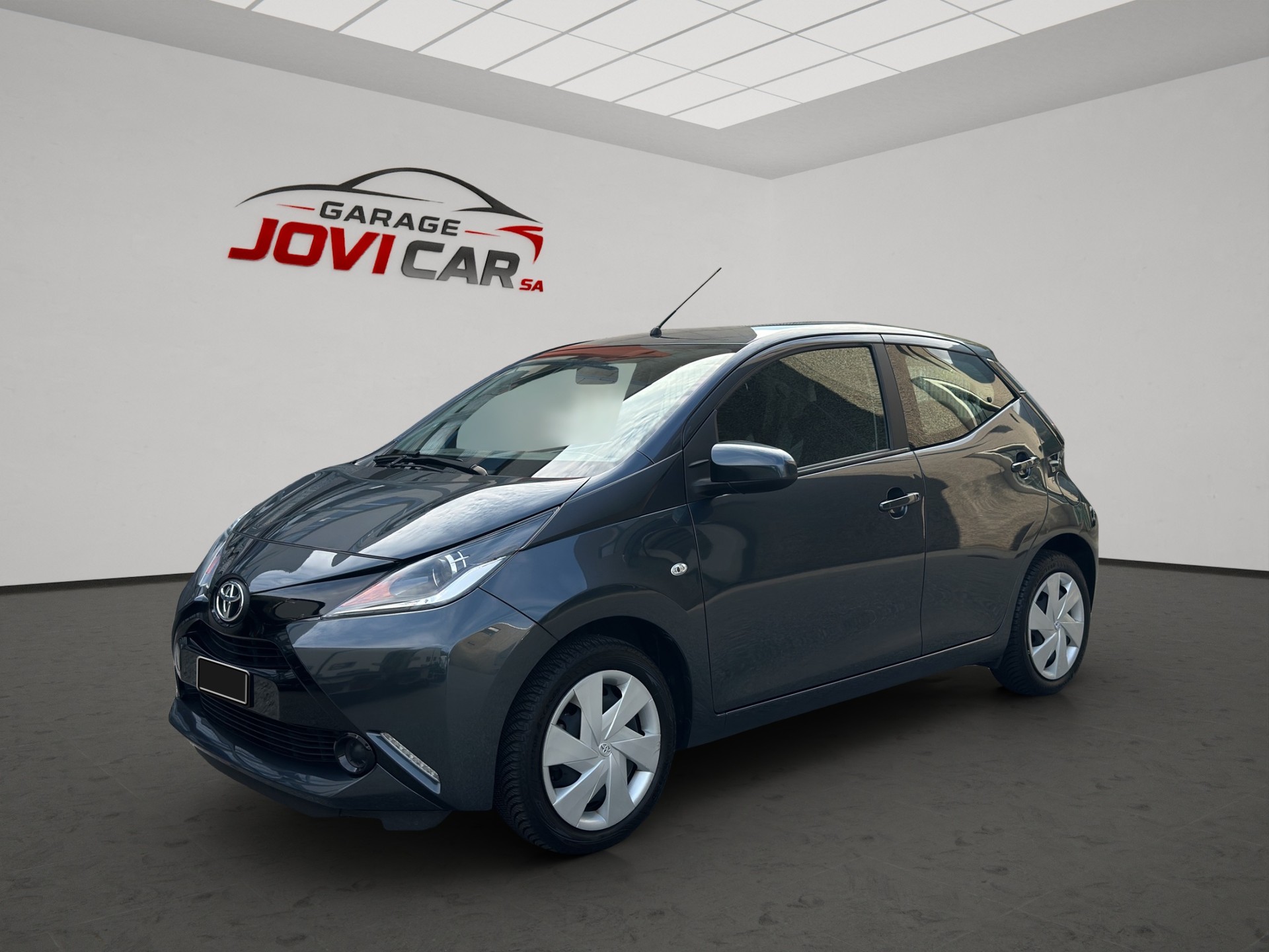 TOYOTA Aygo 1.0 VVT-i x-play MultiMode-image-1
