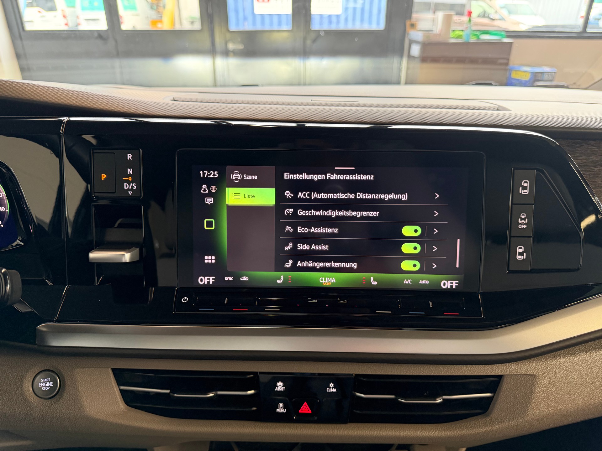 VW Multivan 2.0 TDI Style * KURZ * DSG * LEDER * 7 SITER *-image-17