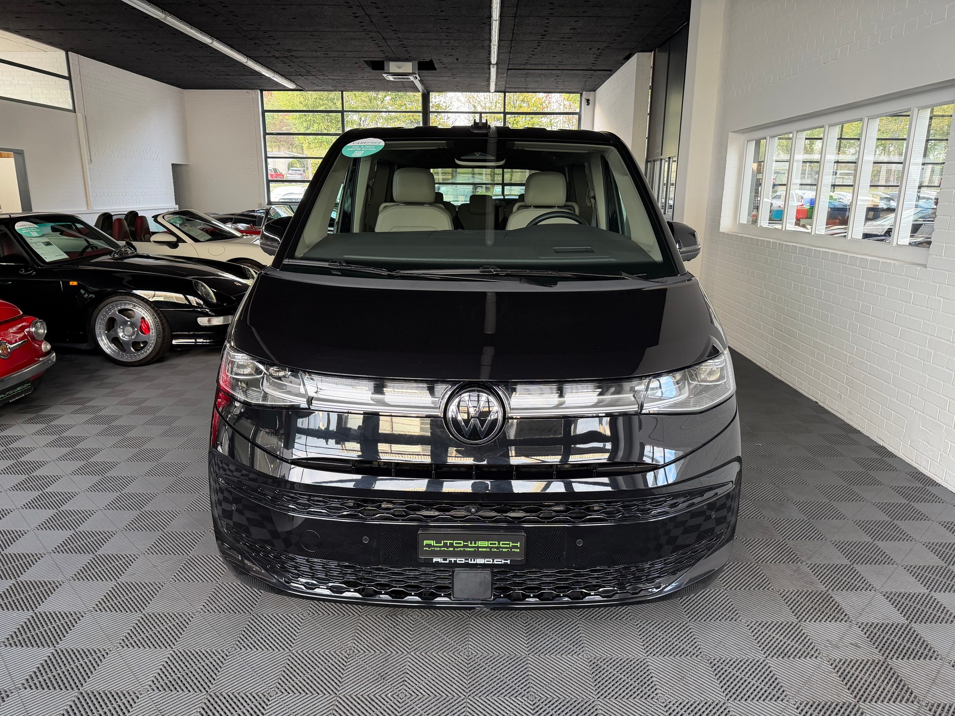 VW Multivan 2.0 TDI Style * KURZ * DSG * LEDER * 7 SITER *-image-6