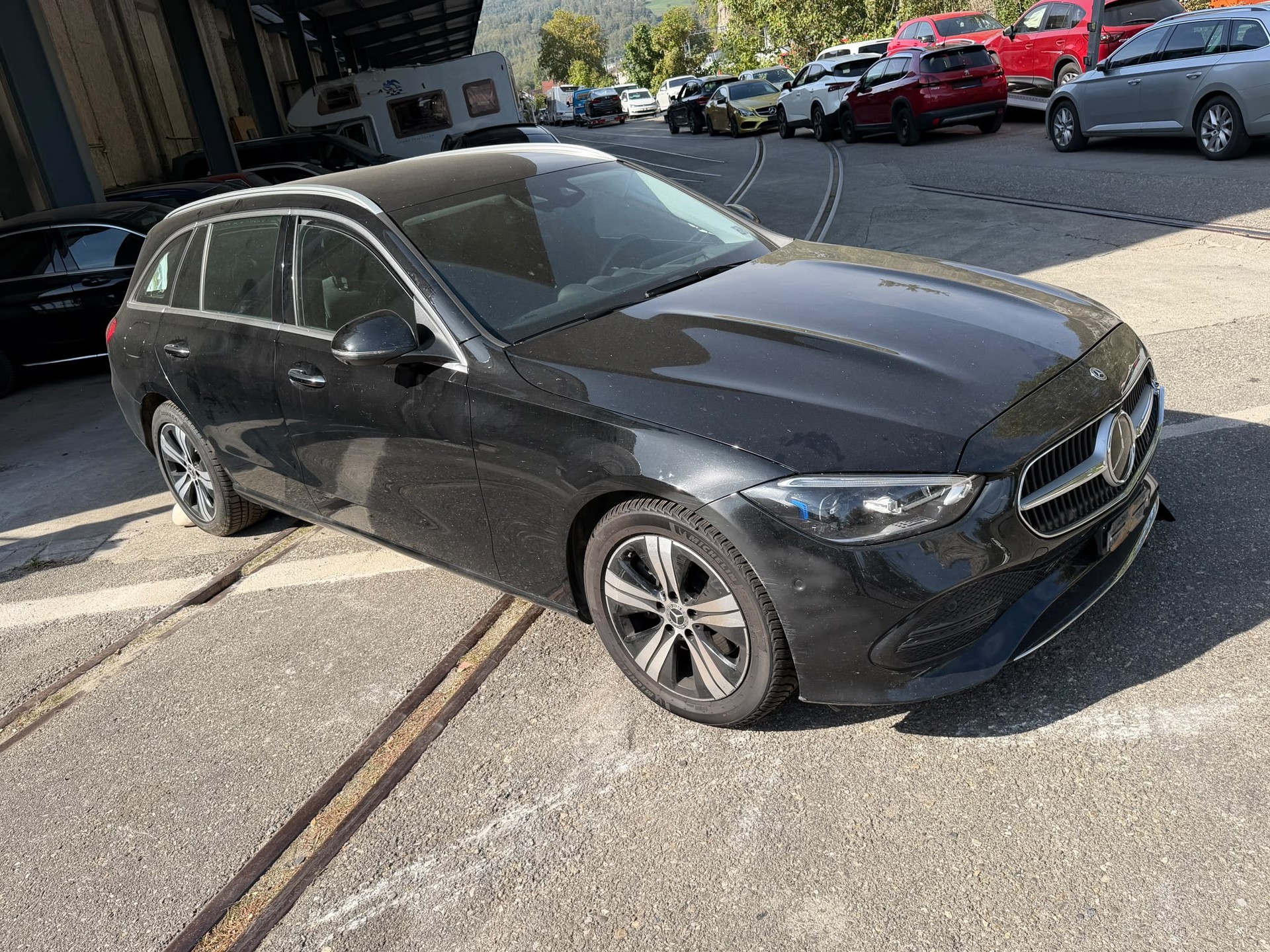 MERCEDES-BENZ C 220 d 4Matic-image-0