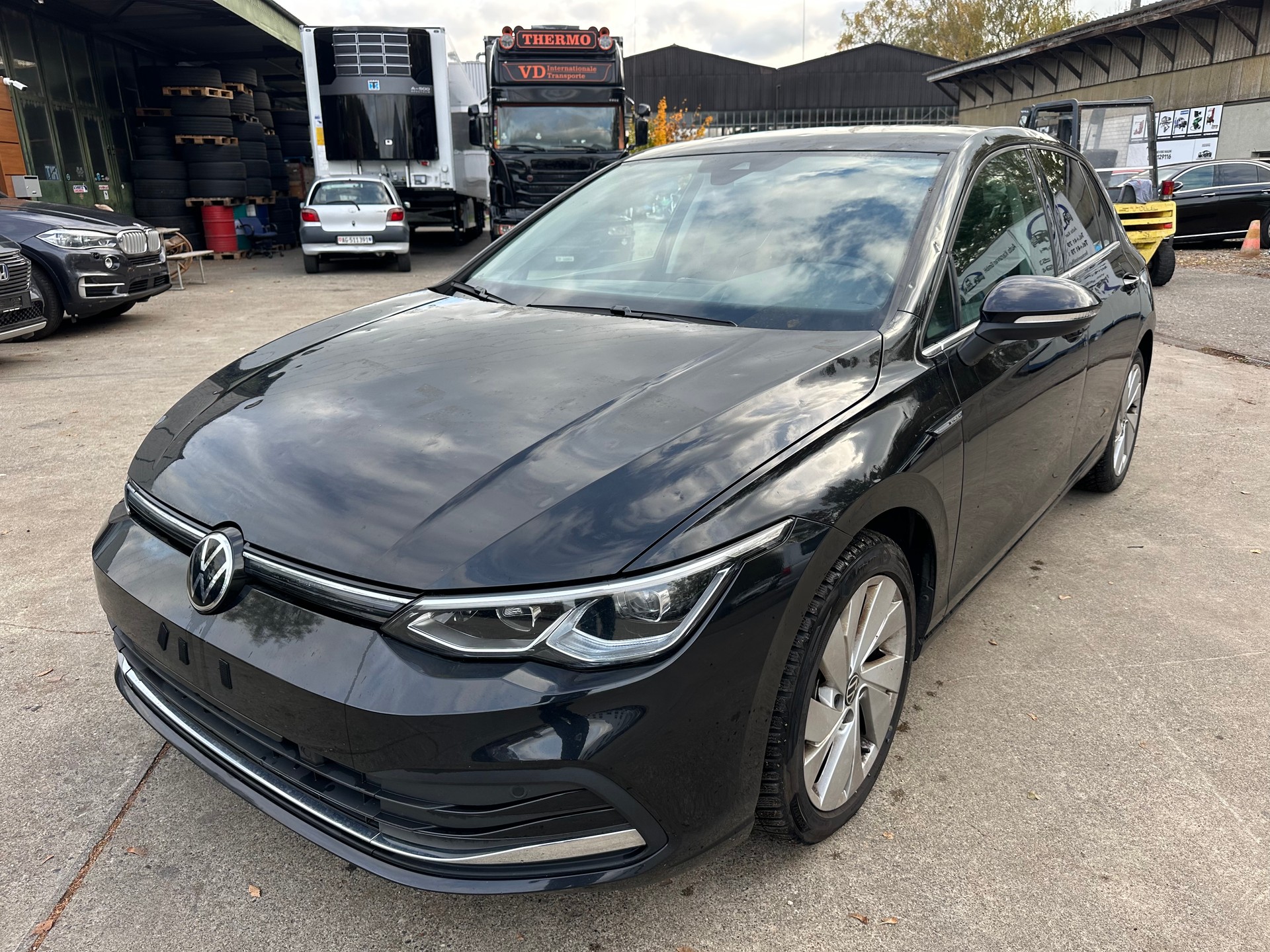 VW Golf 2.0 TDI Style DSG-image-1