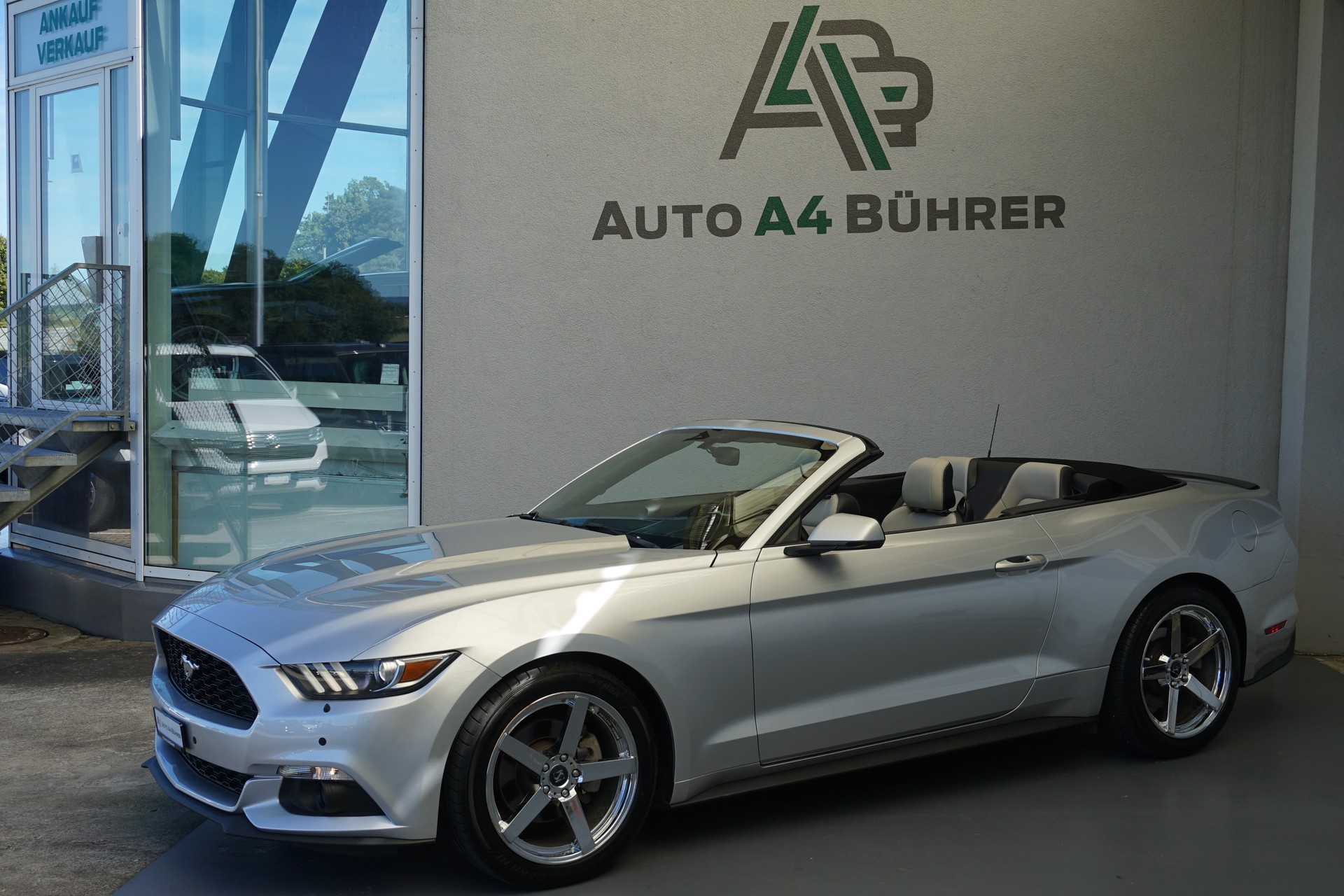 FORD Mustang Conv 2.3-image-3