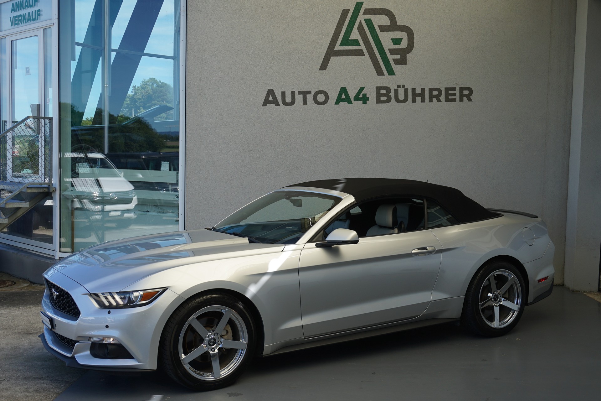 FORD Mustang Conv 2.3-image-2
