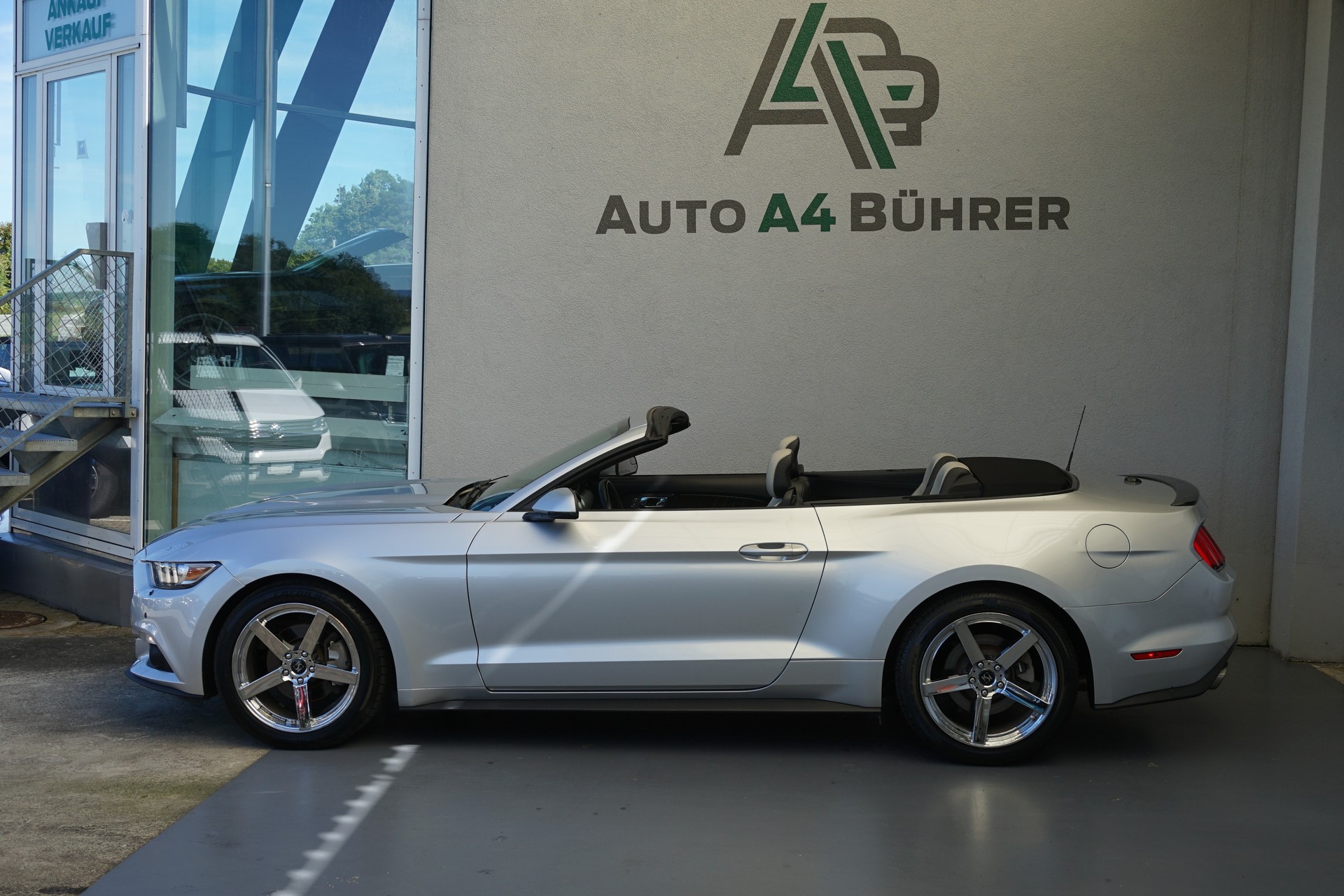 FORD Mustang Conv 2.3-image-1