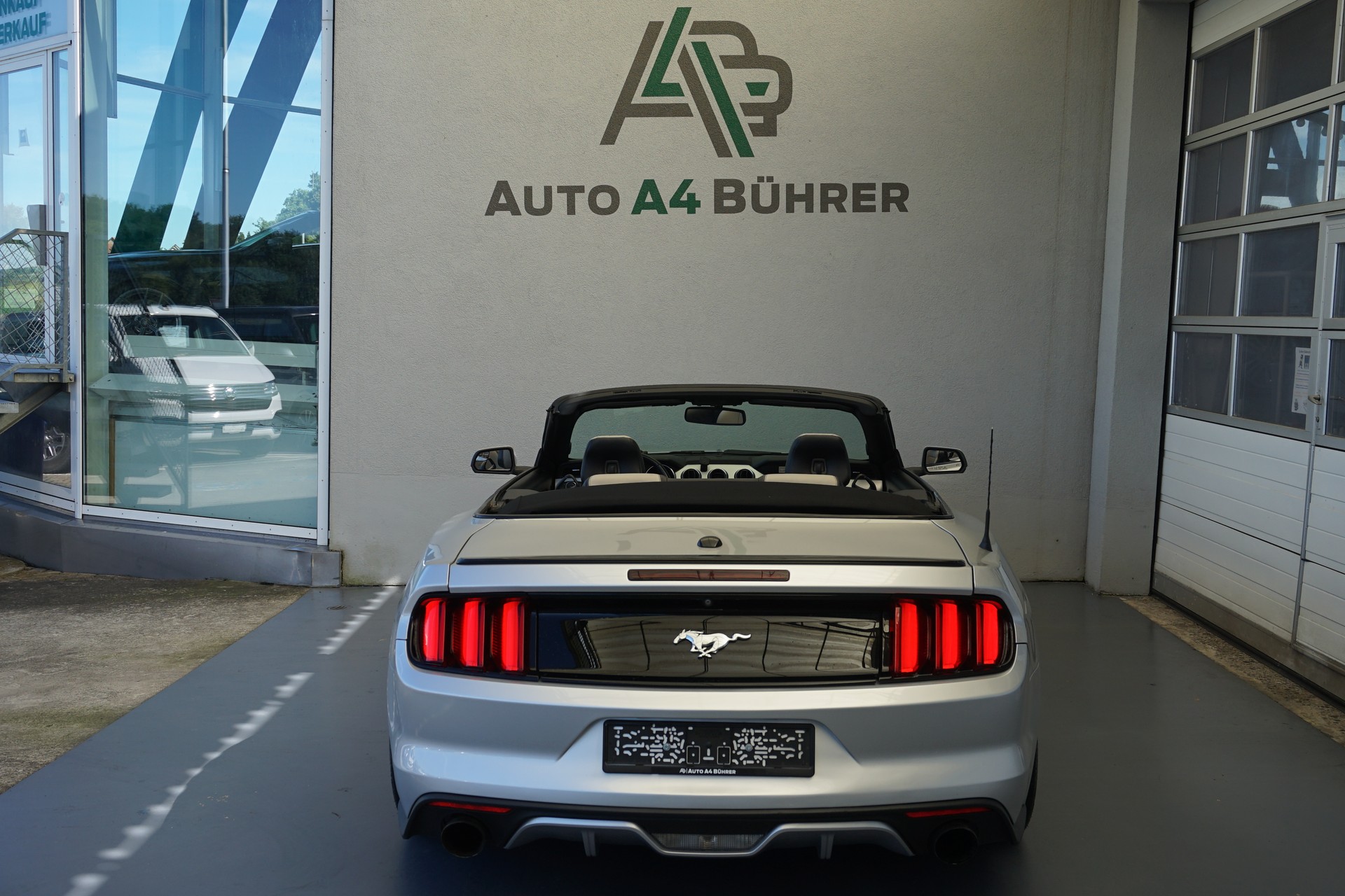 FORD Mustang Conv 2.3-image-15