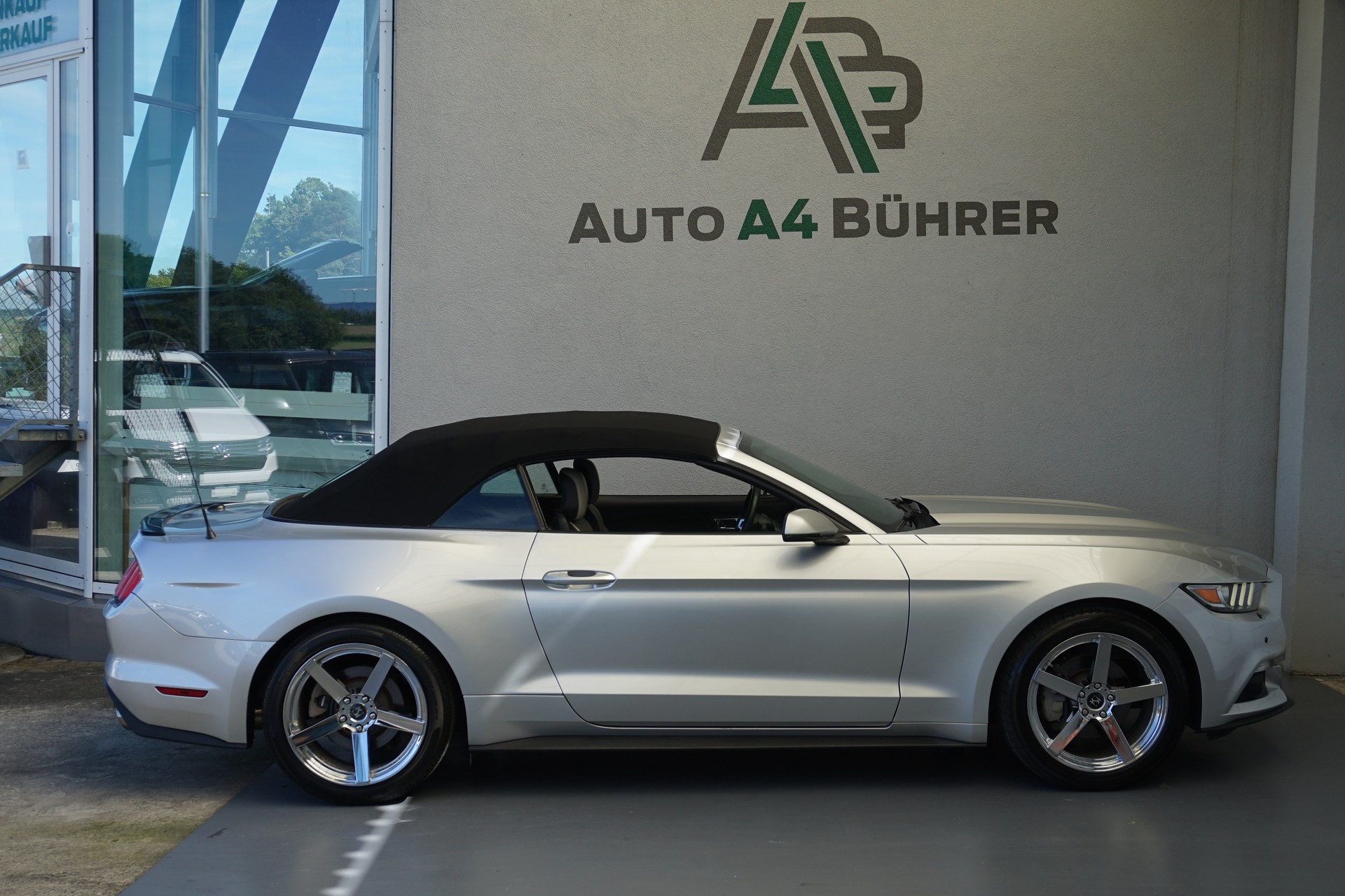 FORD Mustang Conv 2.3-image-6