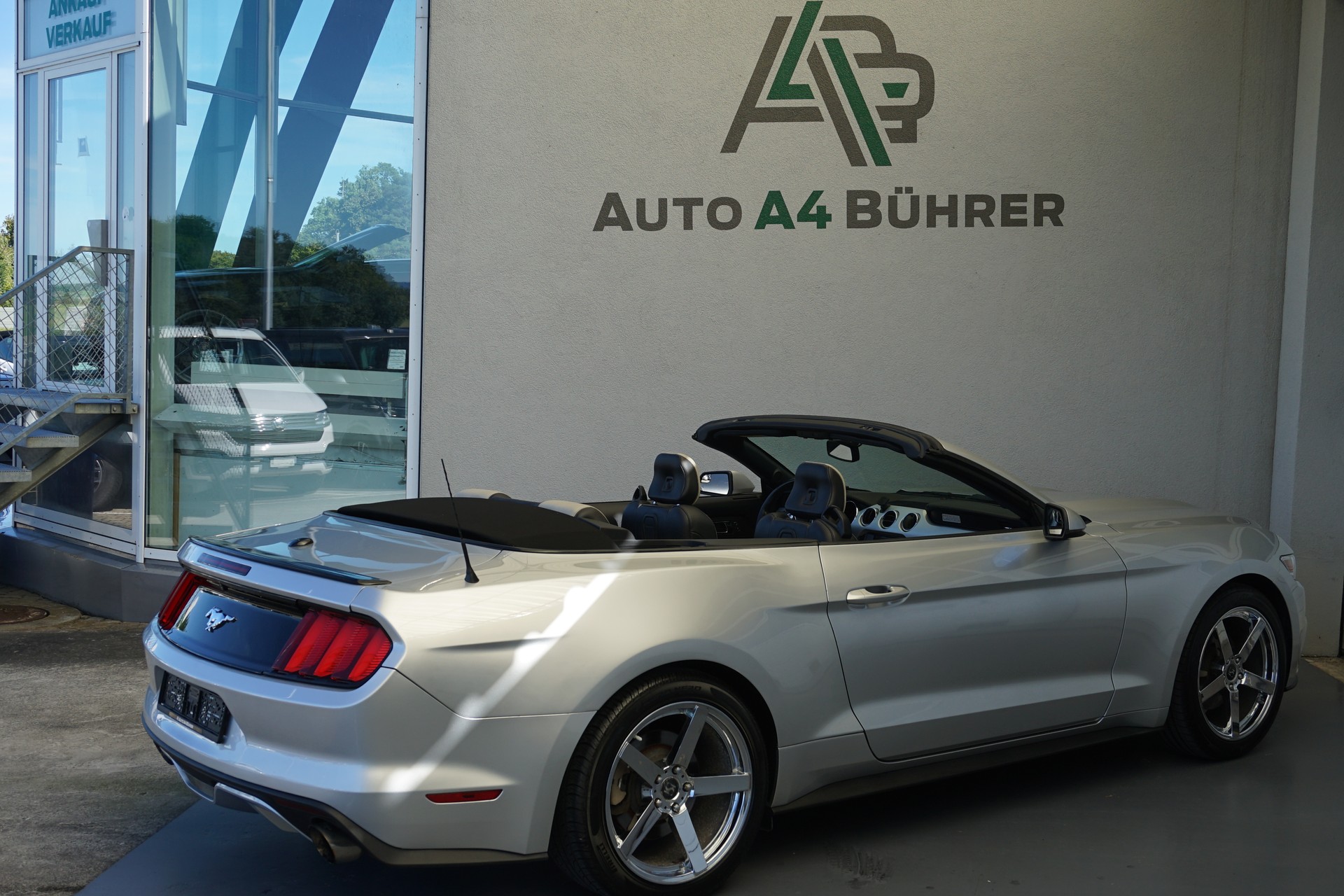 FORD Mustang Conv 2.3-image-10