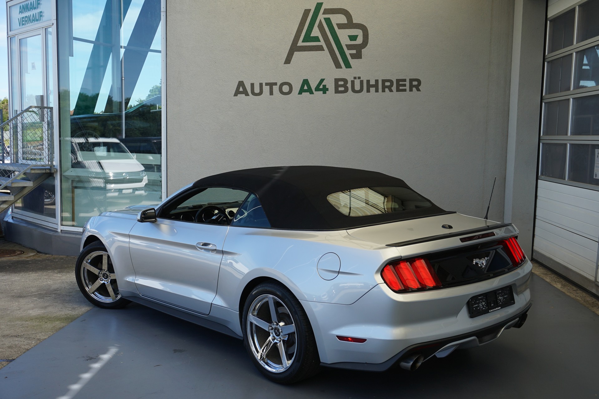 FORD Mustang Conv 2.3-image-8