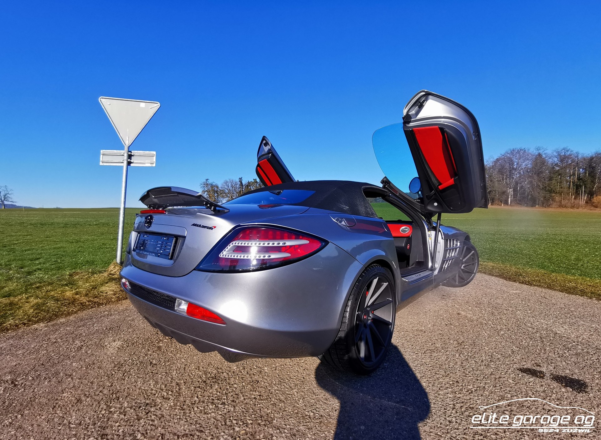 MERCEDES-BENZ SLR McLaren Roadster-image-5