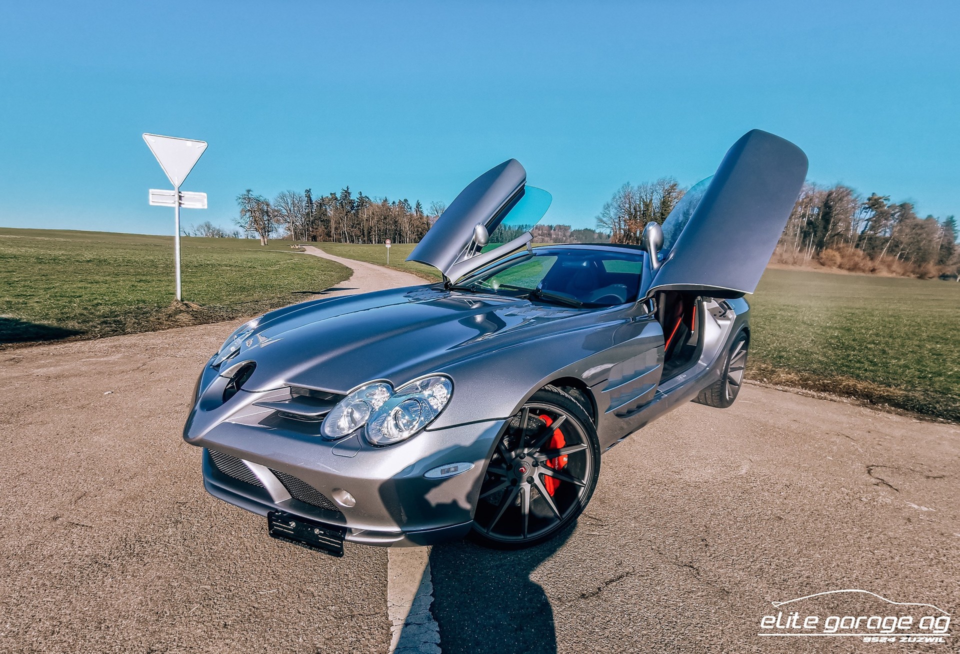 MERCEDES-BENZ SLR McLaren Roadster-image-3