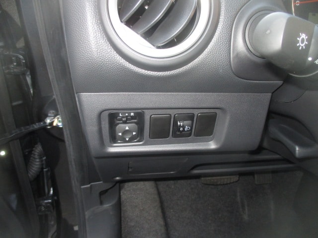 MITSUBISHI Space Star 1.2 CVT Inform-image-10