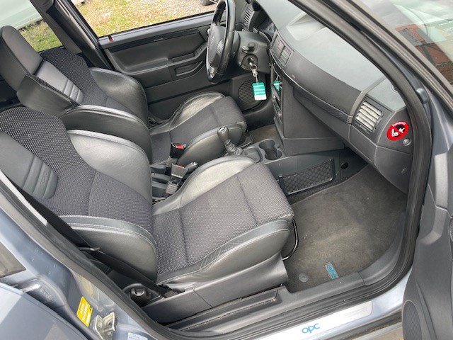 OPEL Meriva 1.6i 16V Turbo OPC-image-5