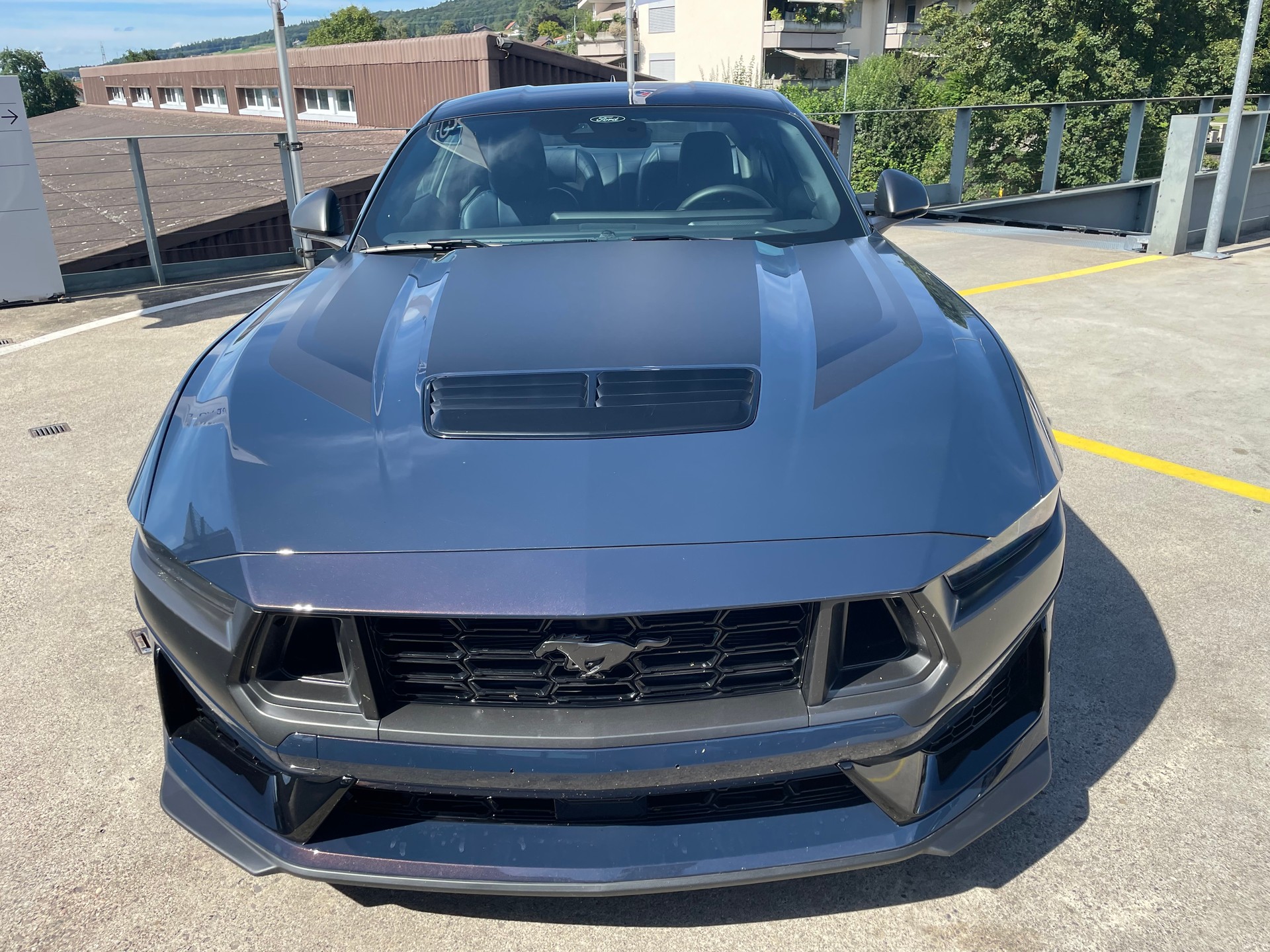 FORD Mustang Fastback 5.0 V8 Dark Horse-showroom-element-1