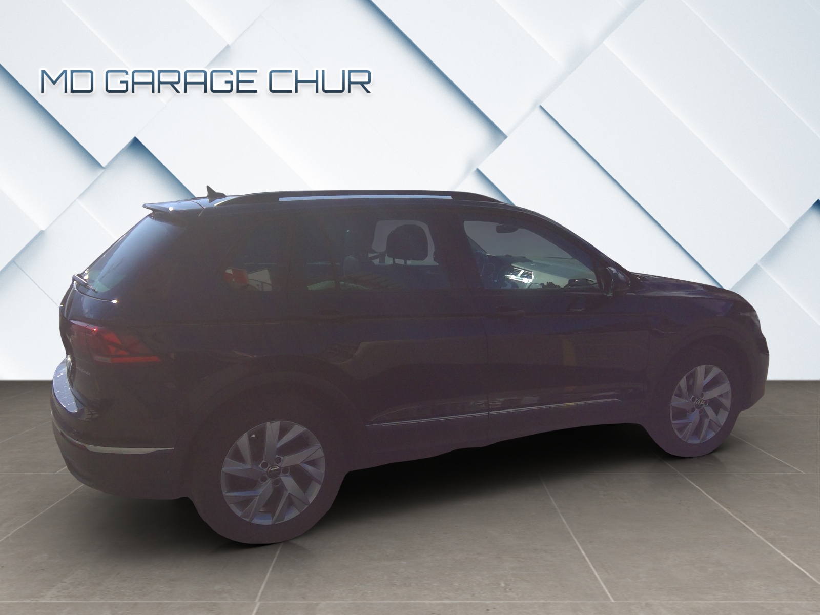 VW Tiguan 2.0TSI Life 4Motion DSG-image-8