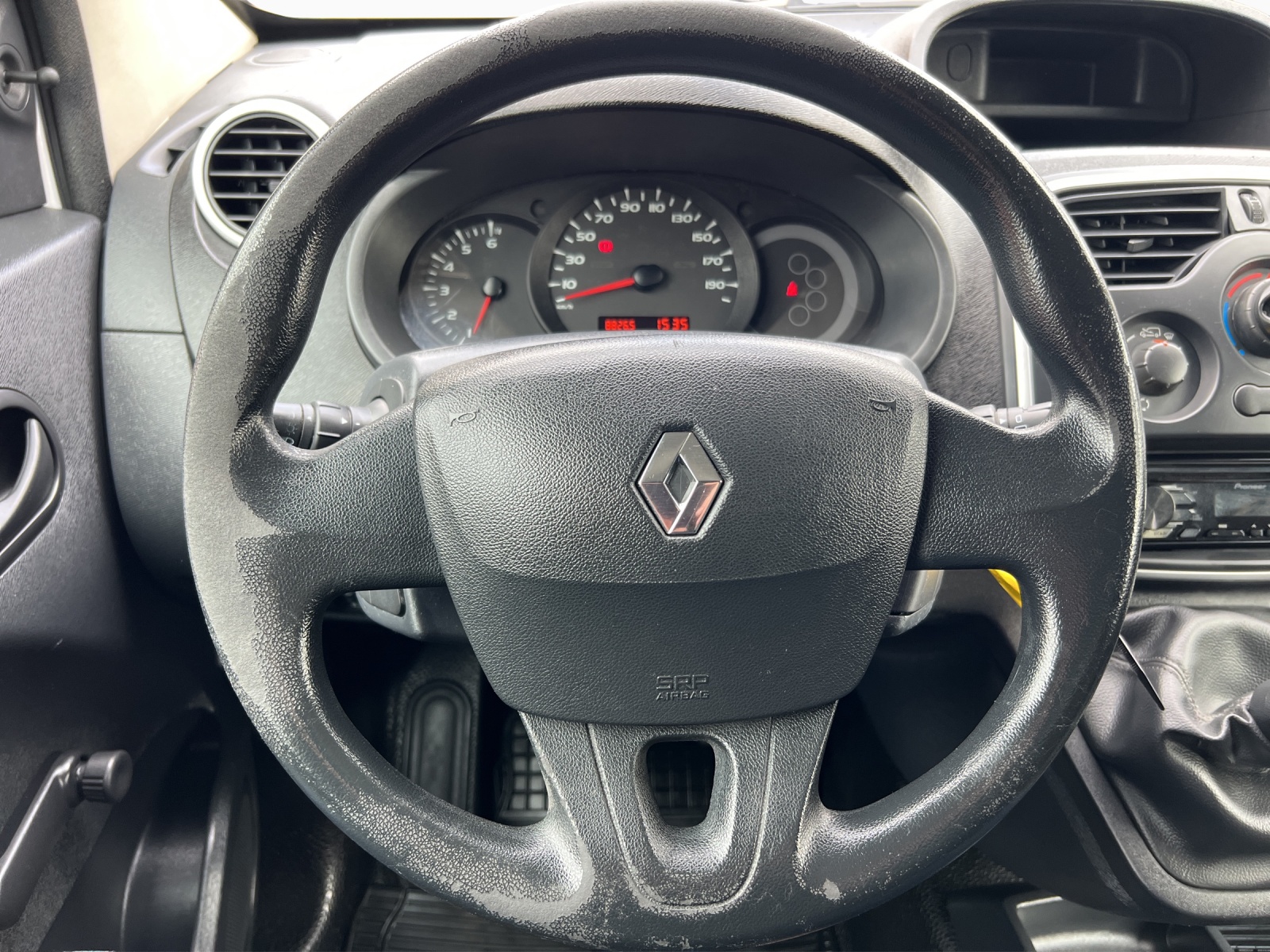 RENAULT Kangoo Medium 1.6 105 Access-image-10