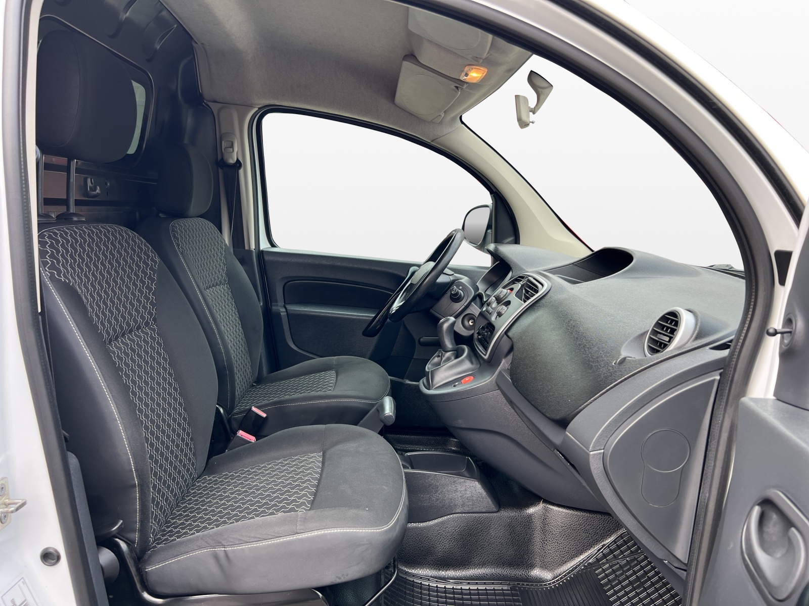 RENAULT Kangoo Medium 1.6 105 Access-image-14
