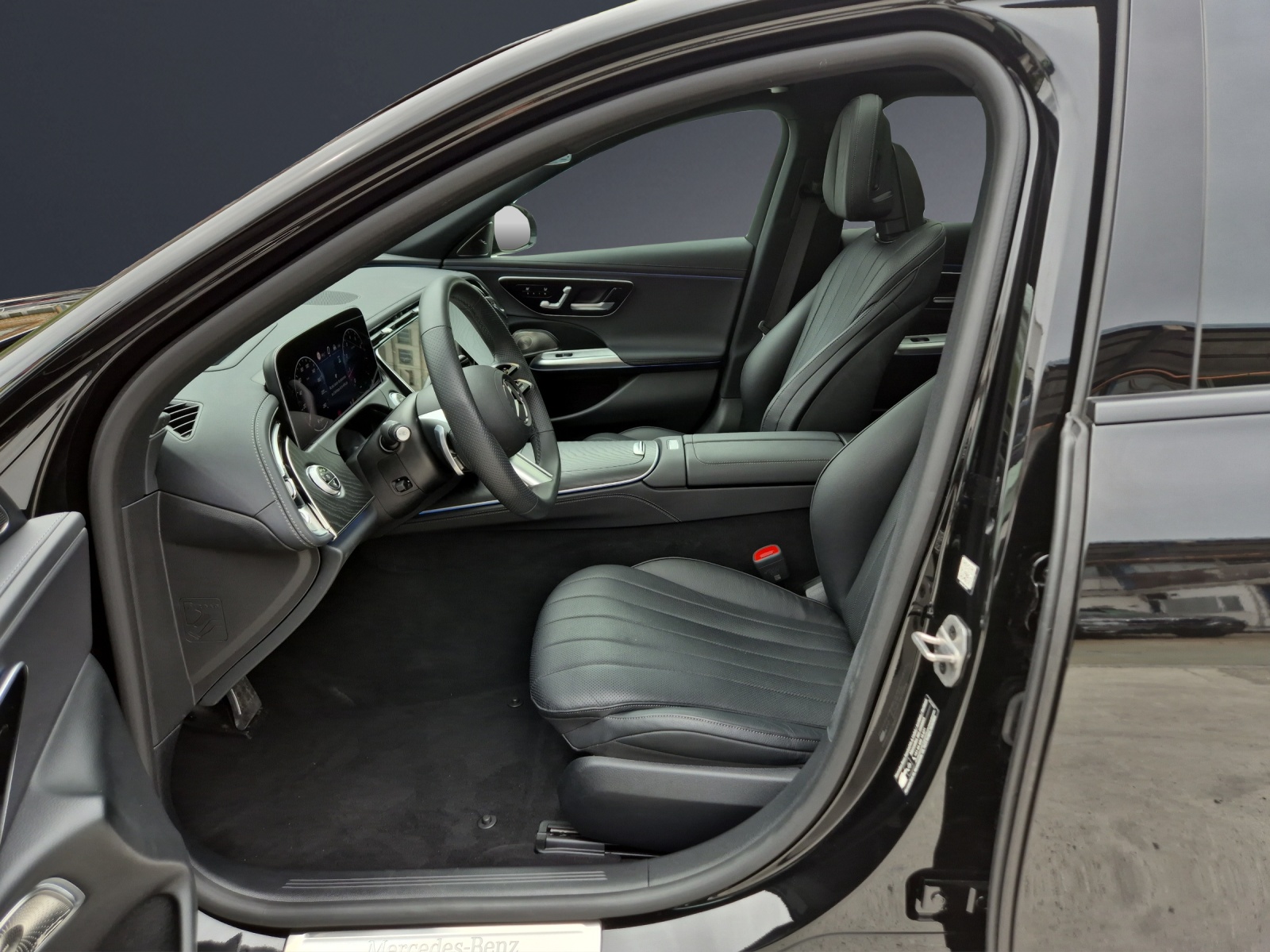 Image MERCEDES-BENZ E-200 E 200 9G-Tronic 4Matic