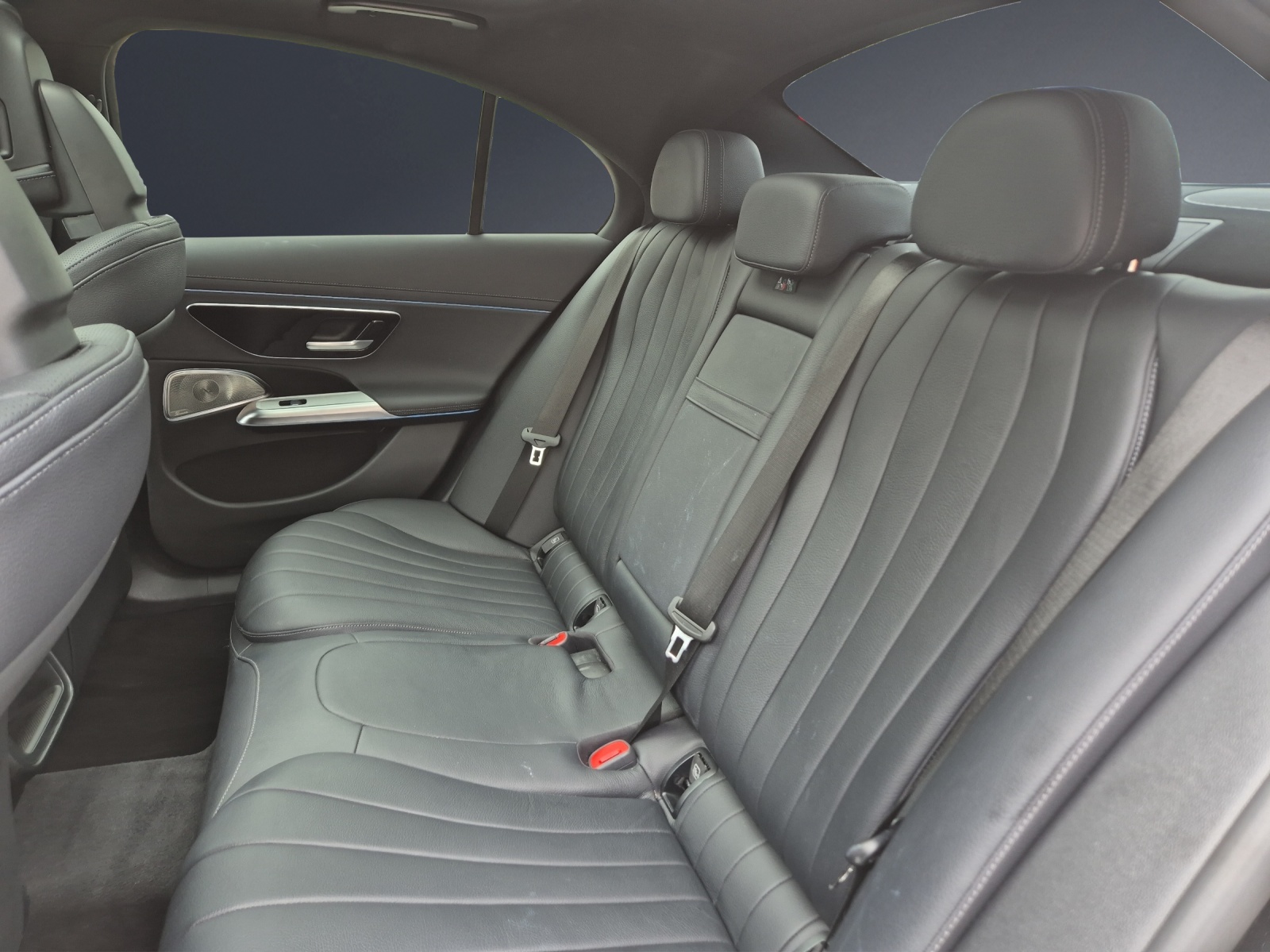 Image MERCEDES-BENZ E-200 E 200 9G-Tronic 4Matic