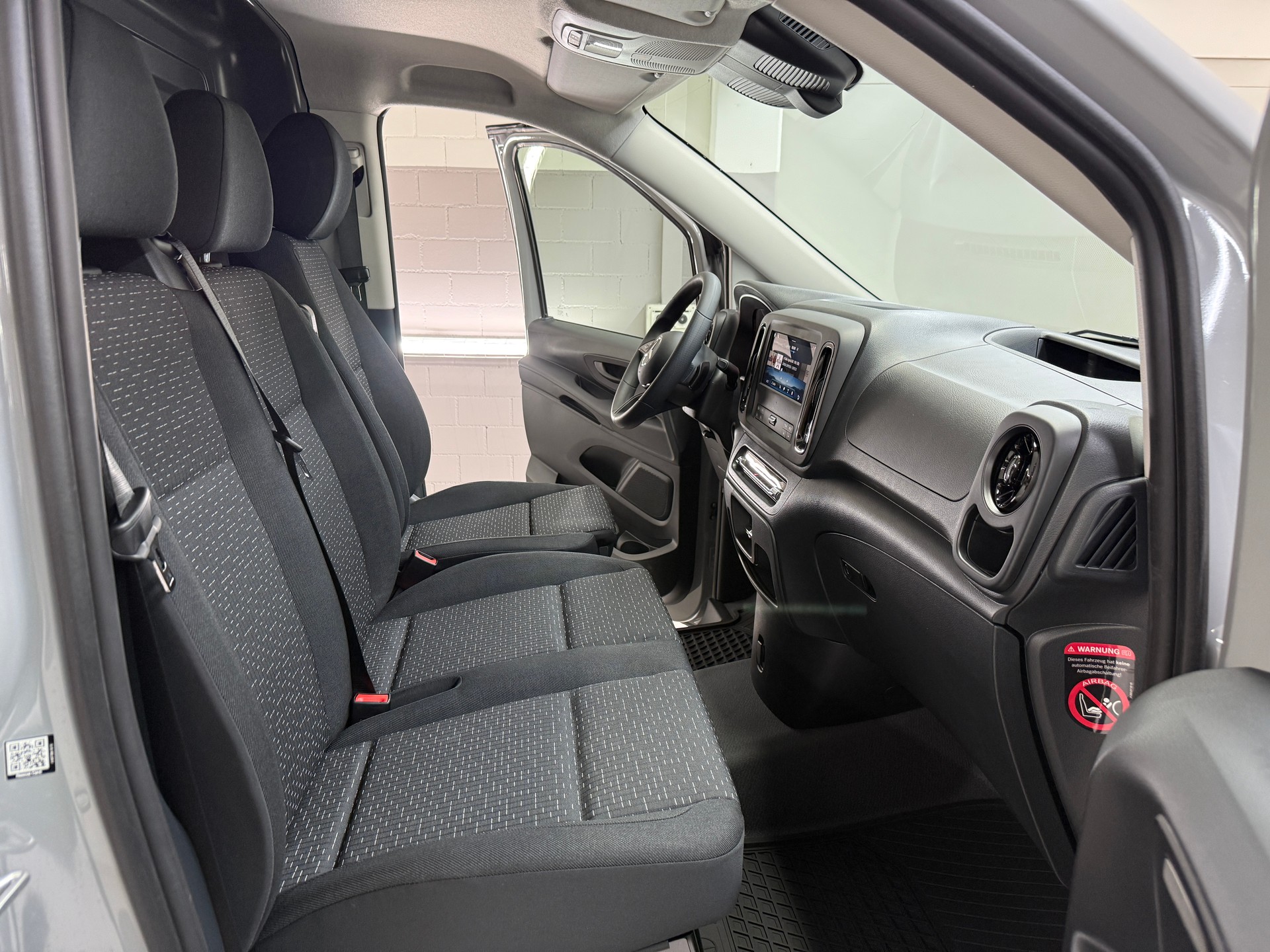 MERCEDES-BENZ Vito 116 CDI 4MATIC KA PRO 3200mm L-image-10