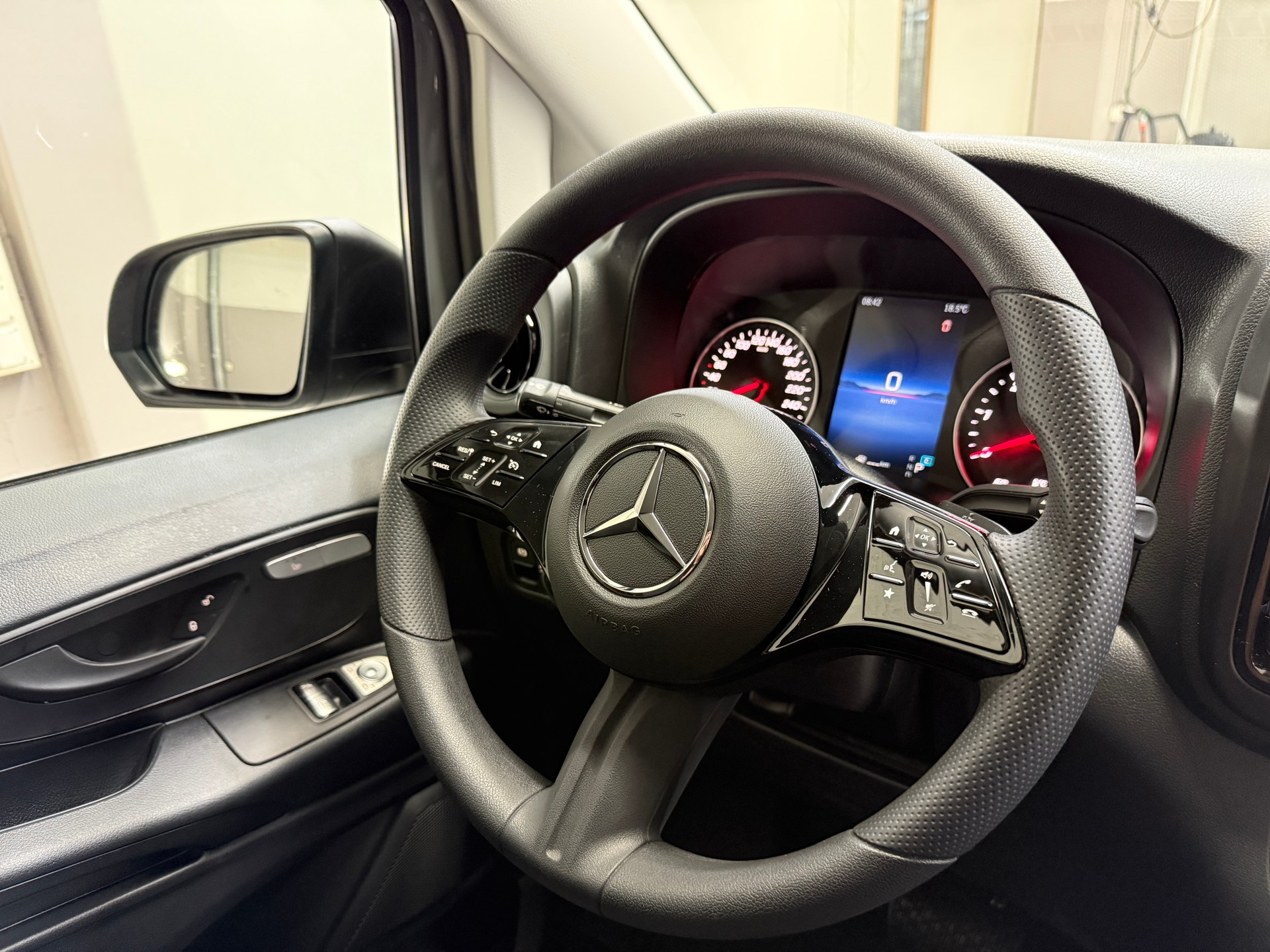 MERCEDES-BENZ Vito 116 CDI 4MATIC KA PRO 3200mm L-image-15