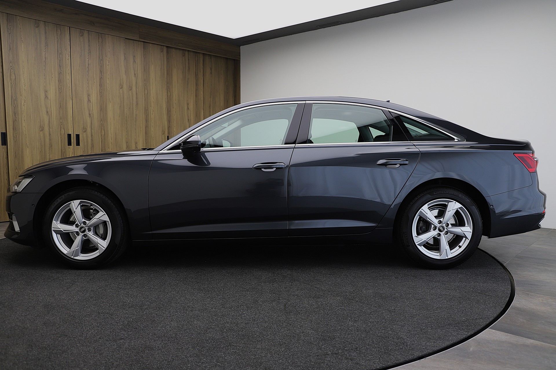 AUDI A6 40 TDI Sport S-tronic-image-2