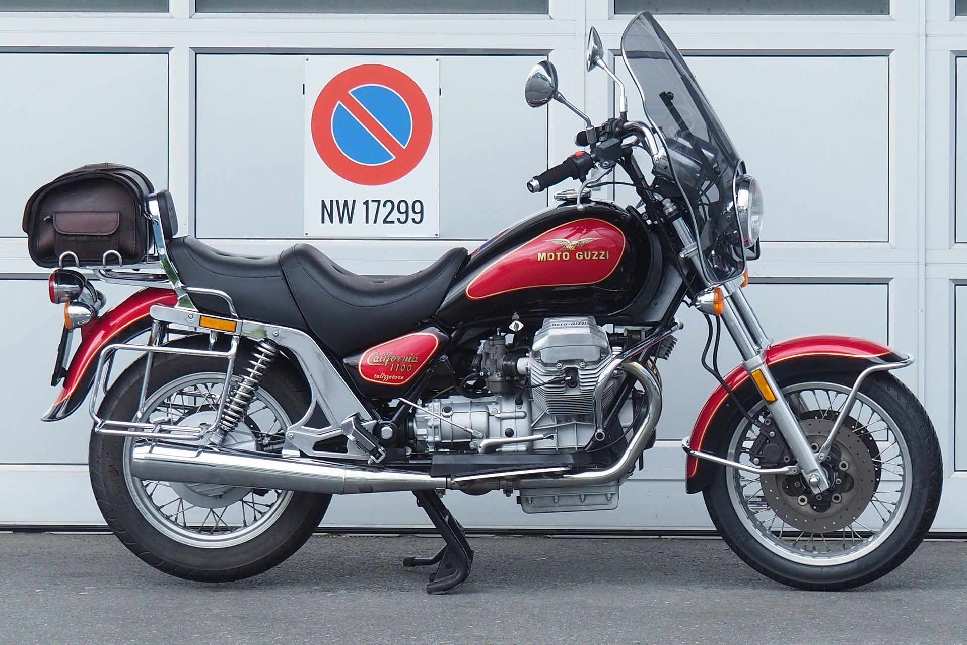 MOTO GUZZI California 1100 C-showroom-element-2