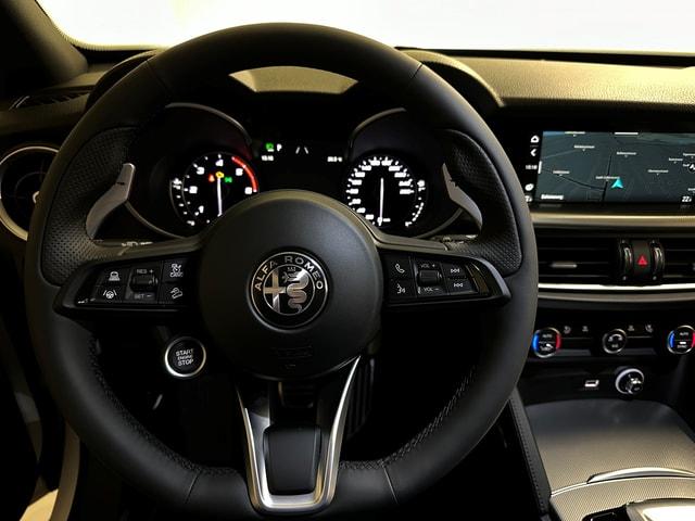 ALFA ROMEO Stelvio 2.2 D Q4 190 Super-image-5