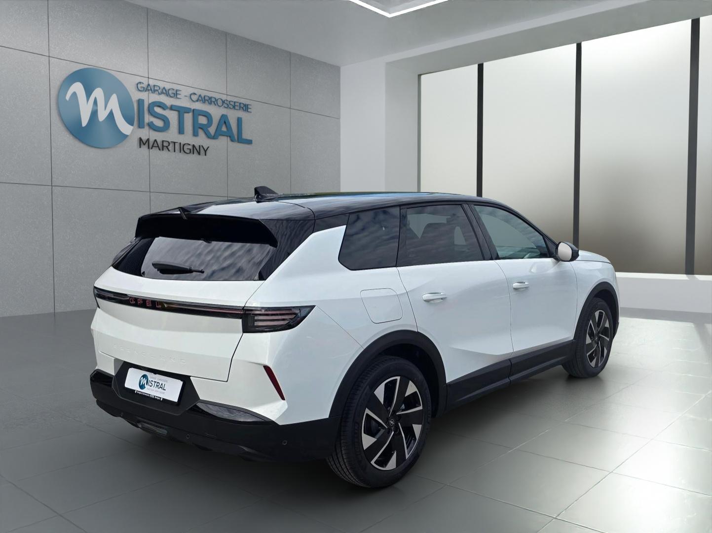 OPEL Grandland 1.2 T MHEV GS-image-4
