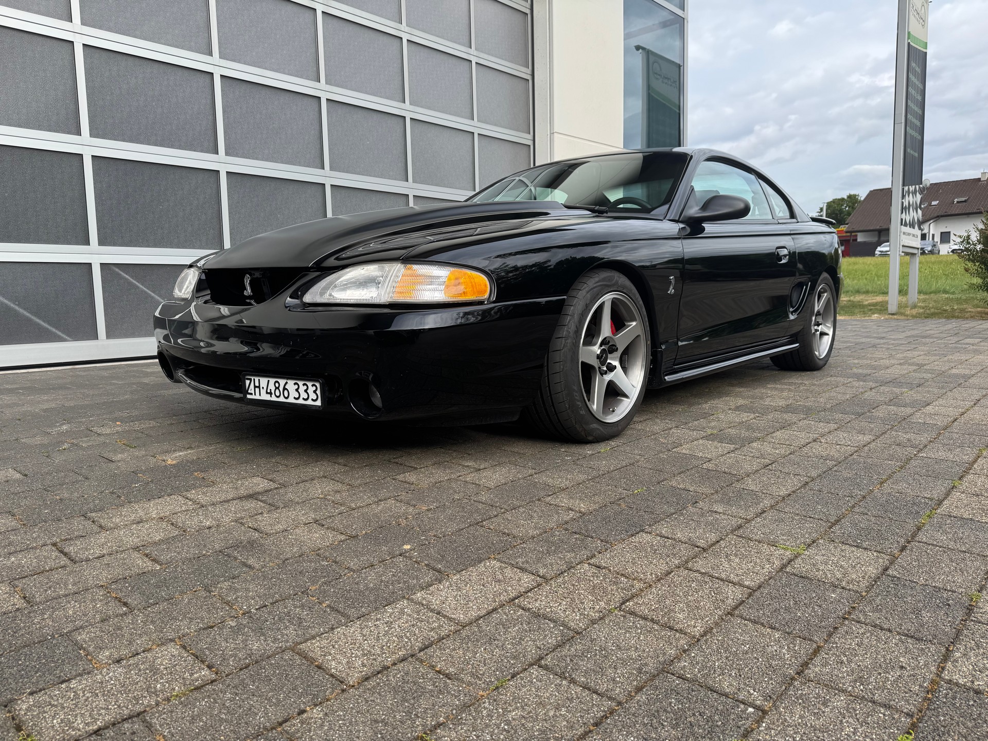 FORD SVT Cobra-image-0