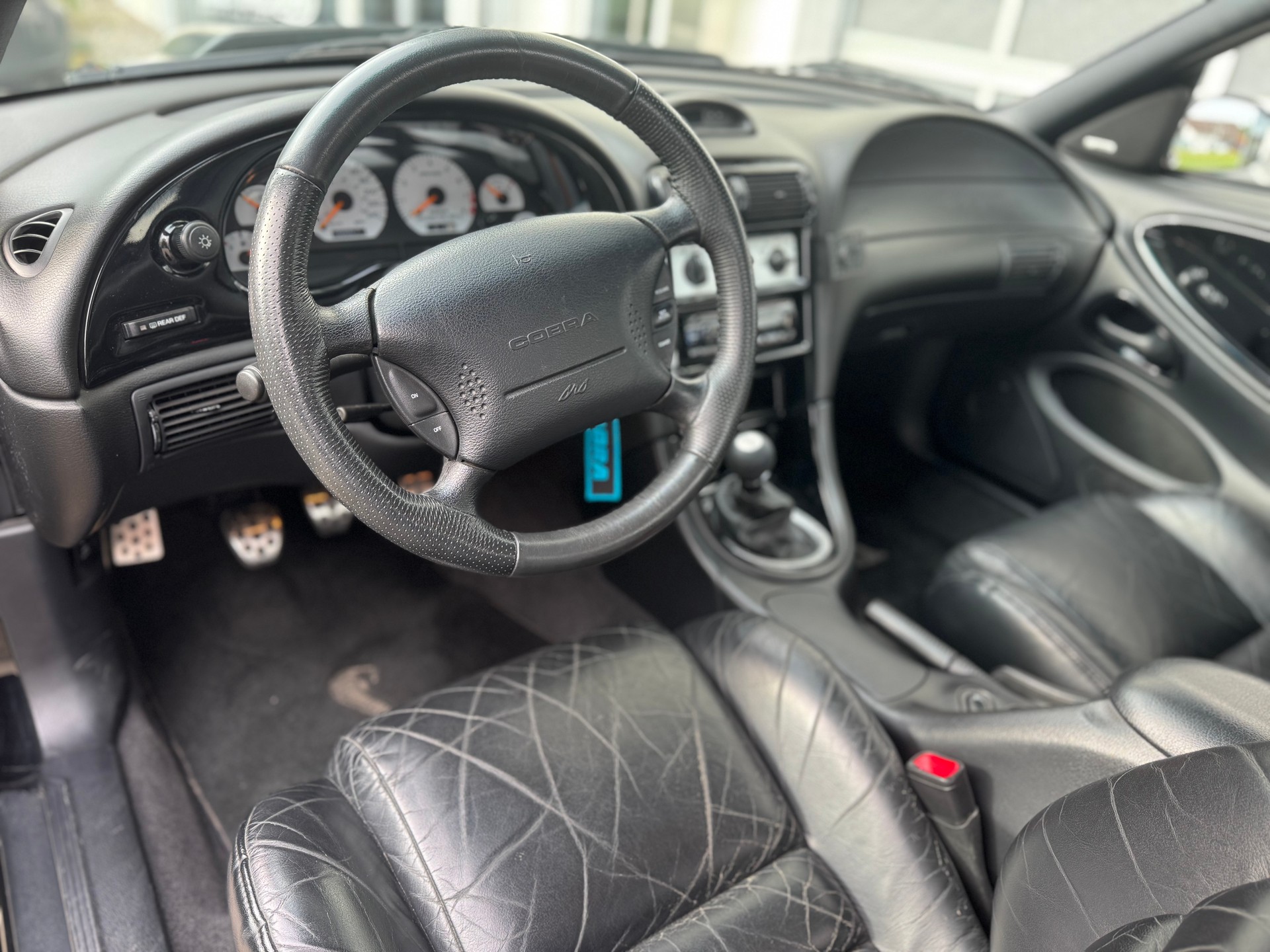 FORD SVT Cobra-image-4